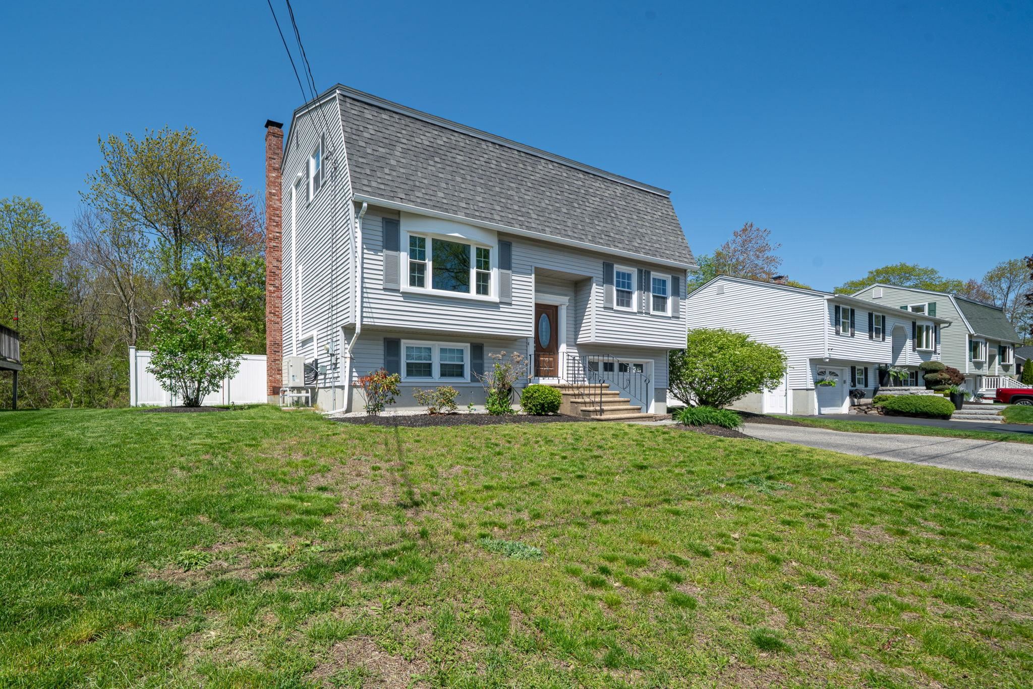 Welcome Home! 23195185