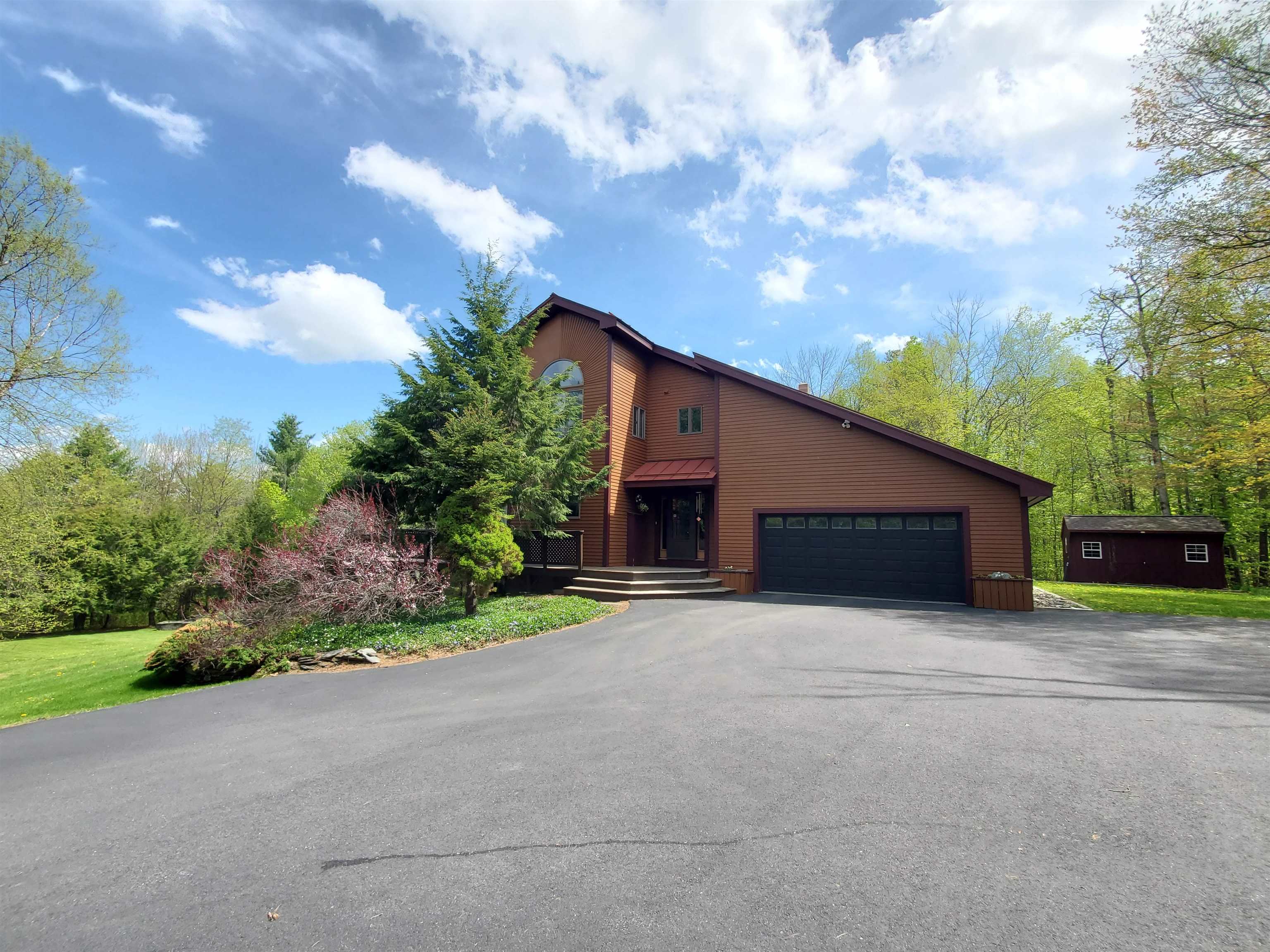 ENFIELD NH Home for sale $$899,900 | $246 per sq.ft.