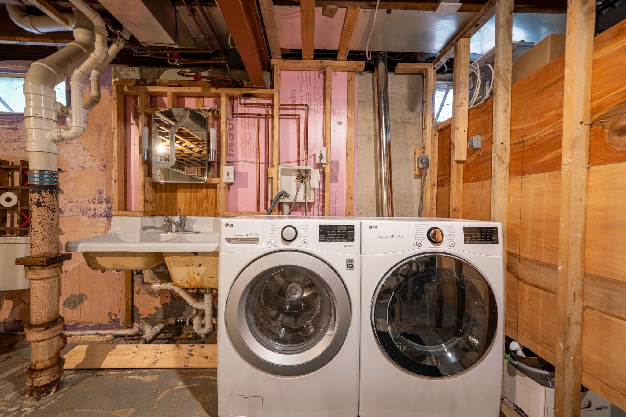 Laundry in Basement 23214507