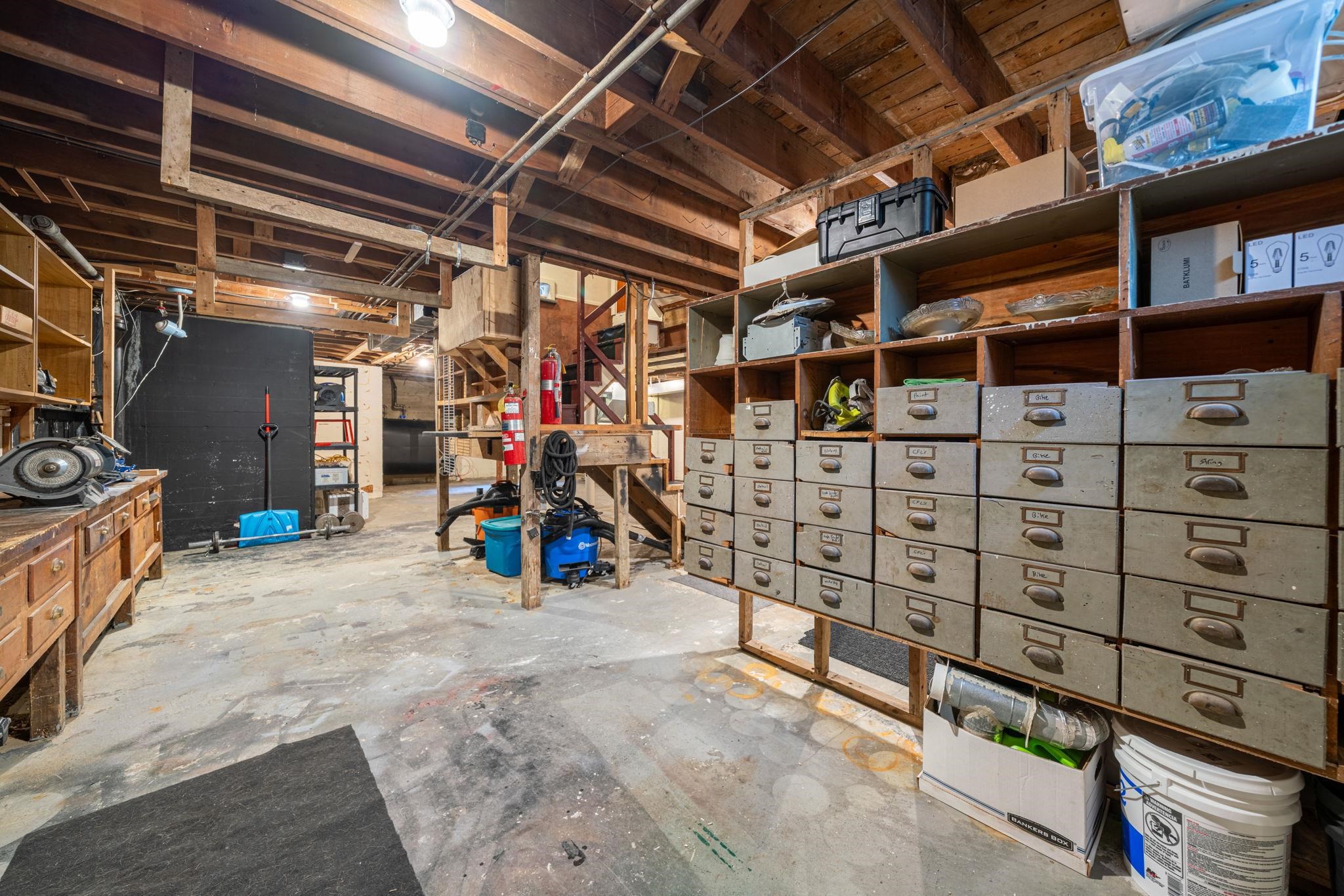 Basement Storage 23214509