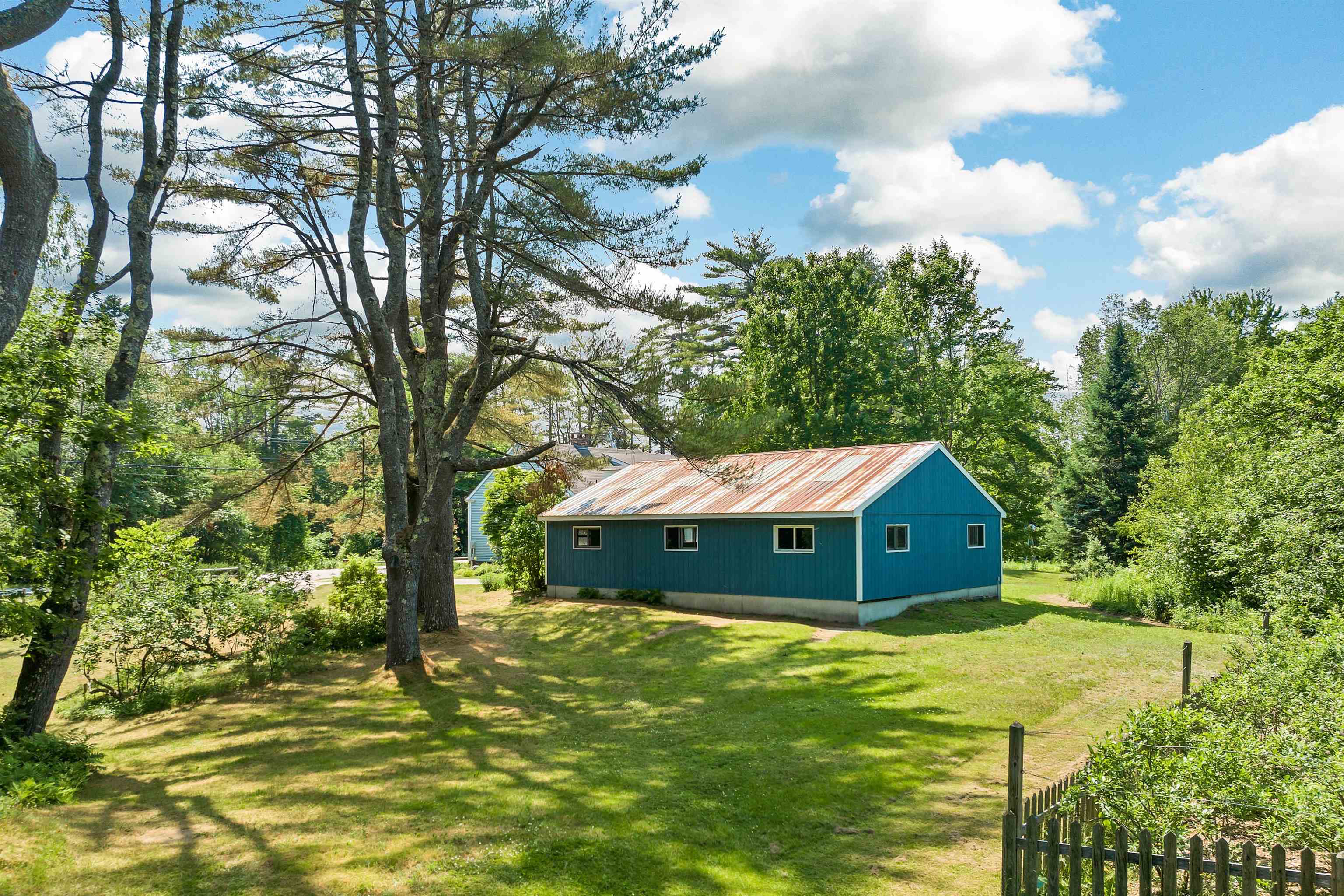 Garage/Workshop
