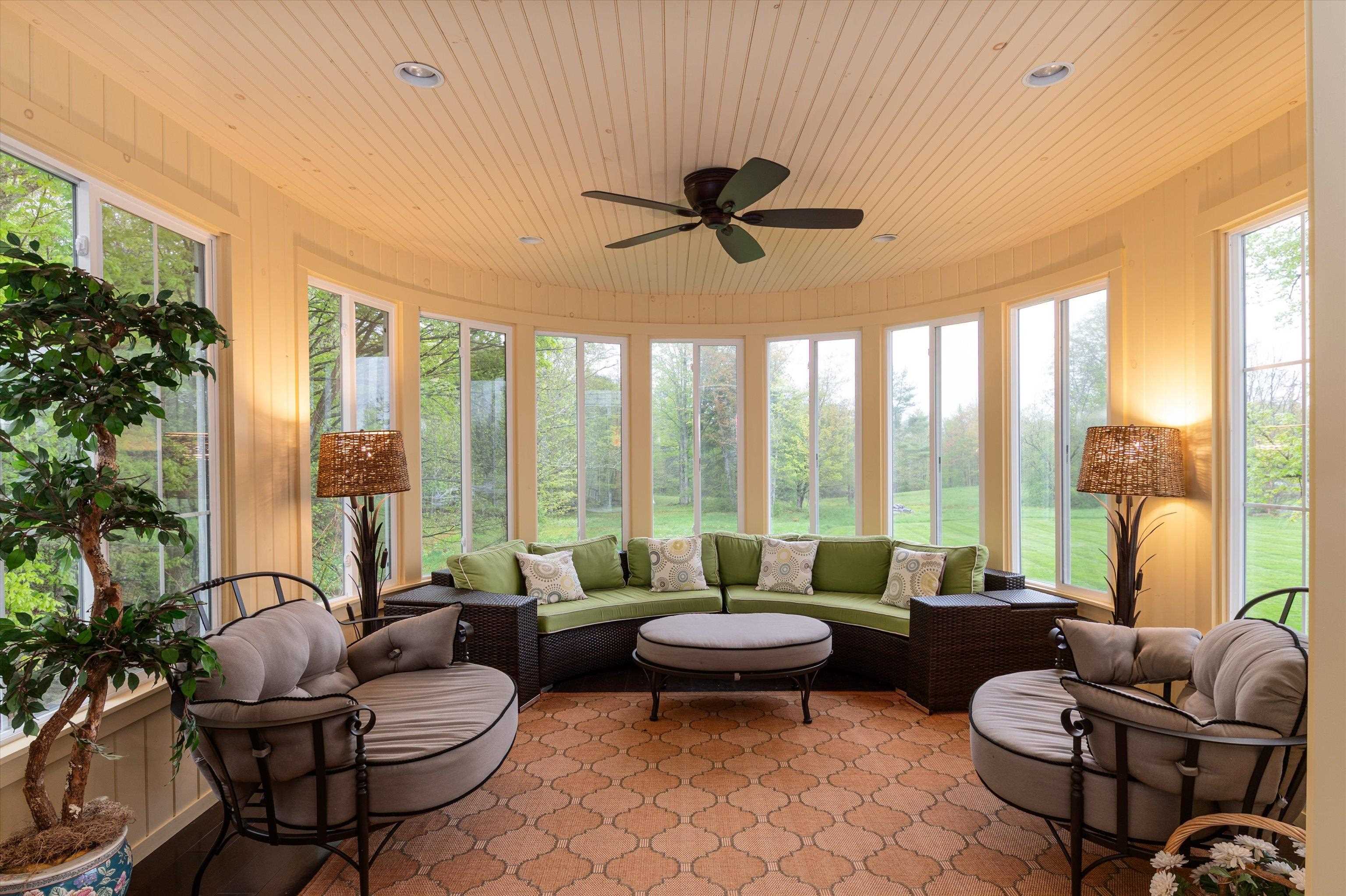 Exceptionally cozy Sunroom 23176822