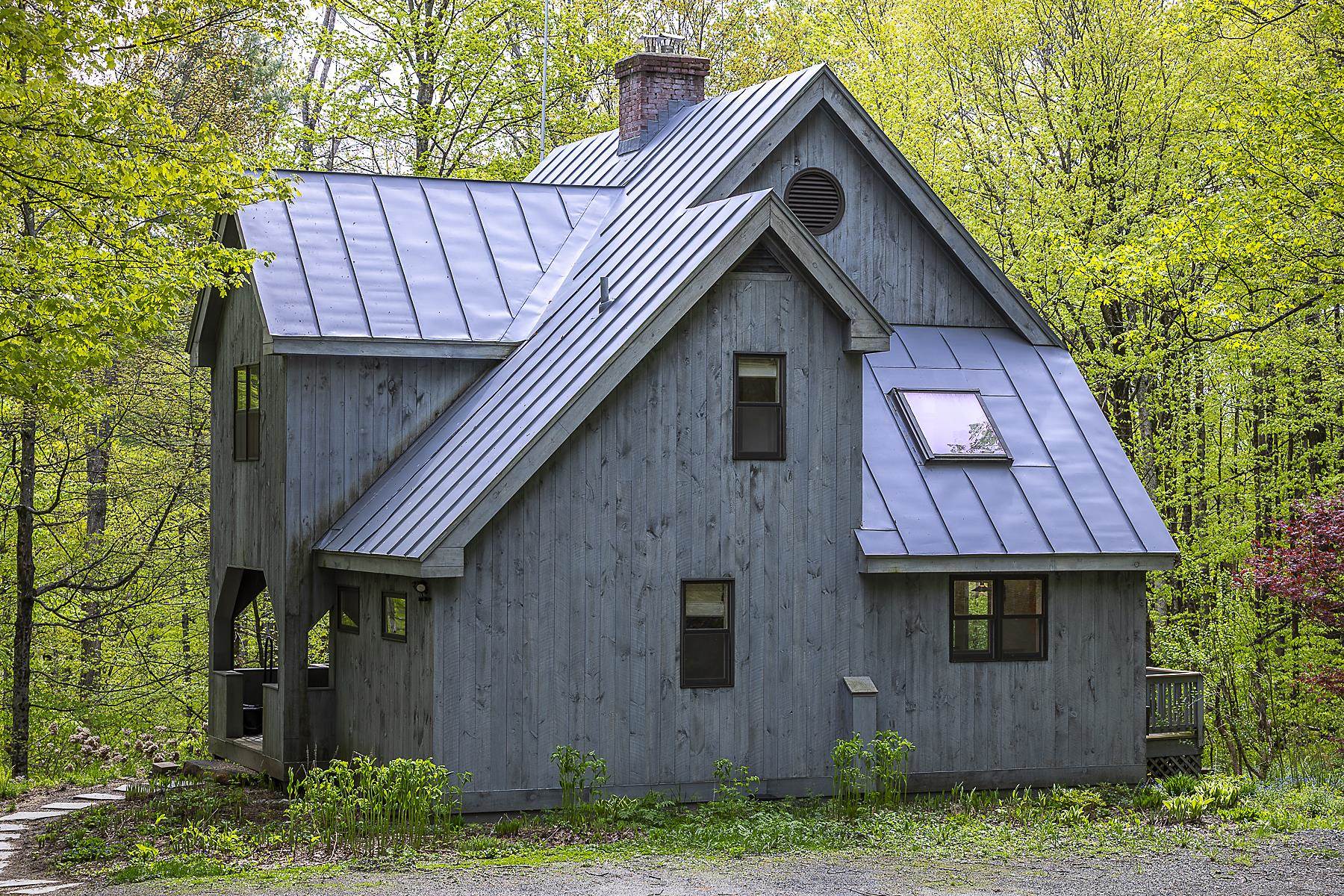 HARTLAND VT Home for sale $$710,000 | $317 per sq.ft.