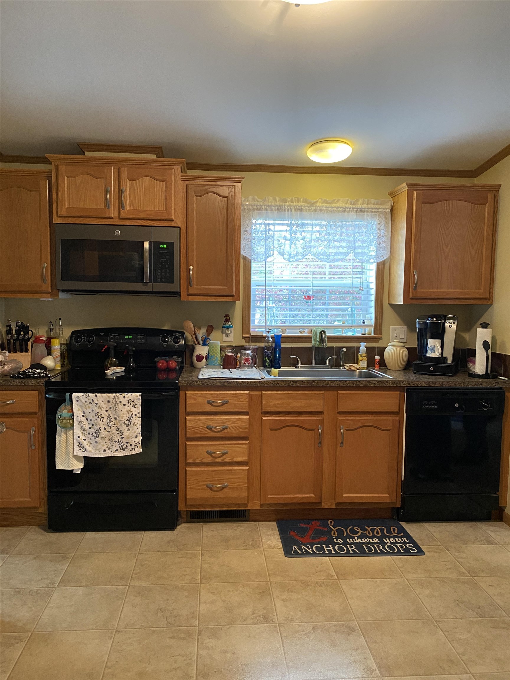 Photo 14 of 39