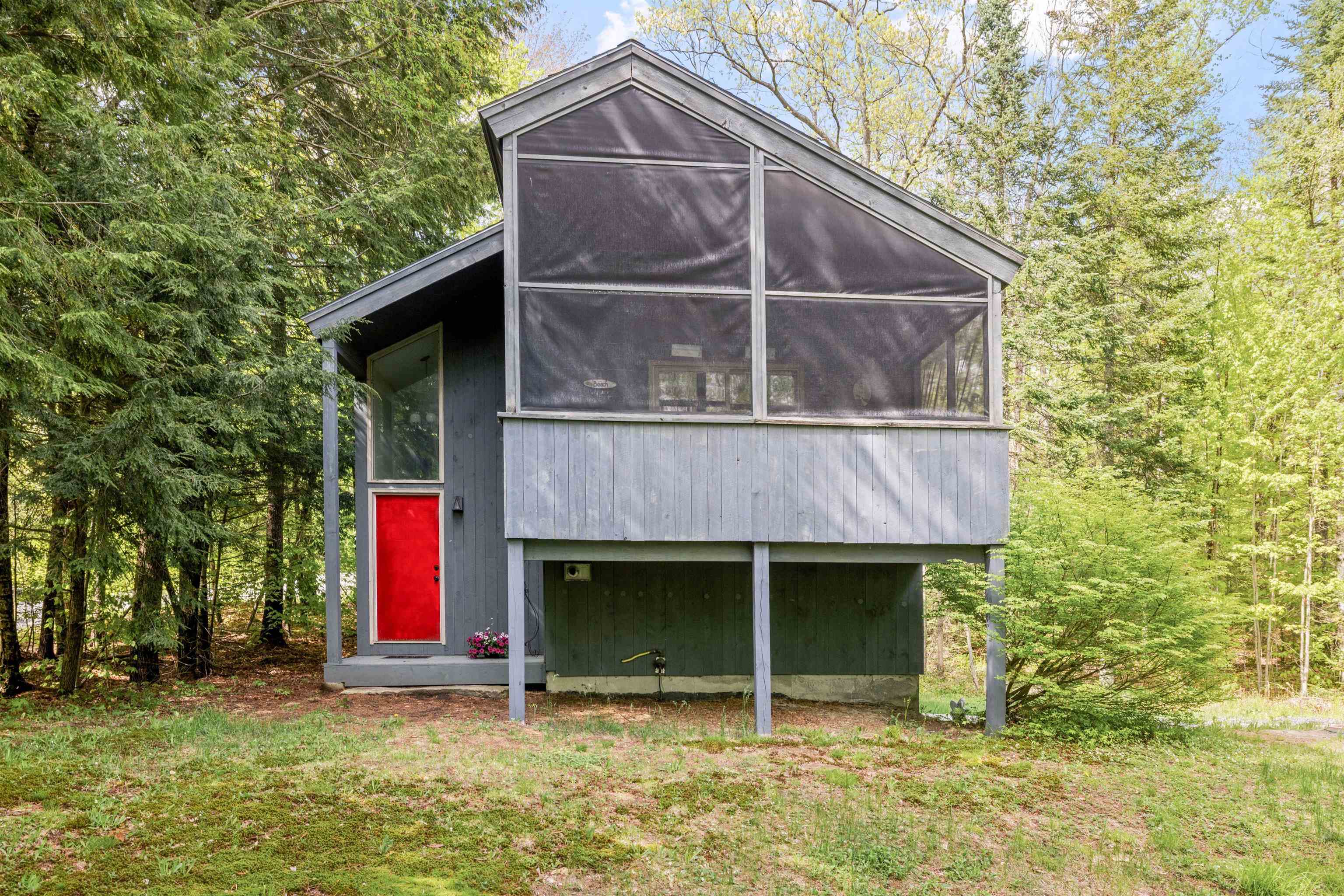Village of Eastman in Town of Grantham NH Home for sale $410,000 $316 per sq.ft.
