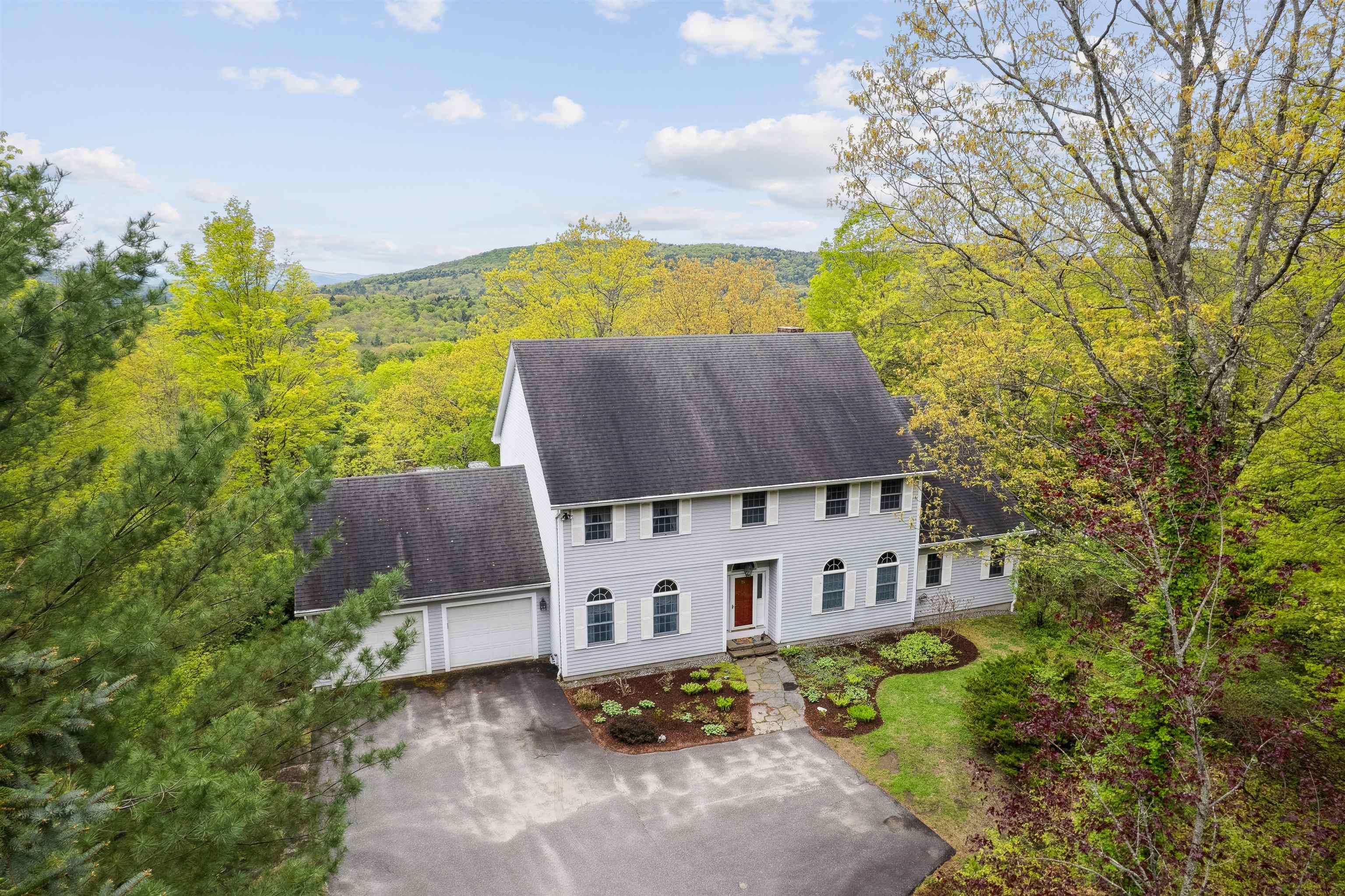 Village of Quechee in Town of Hartford VT Home for sale $1,050,000 $288 per sq.ft.