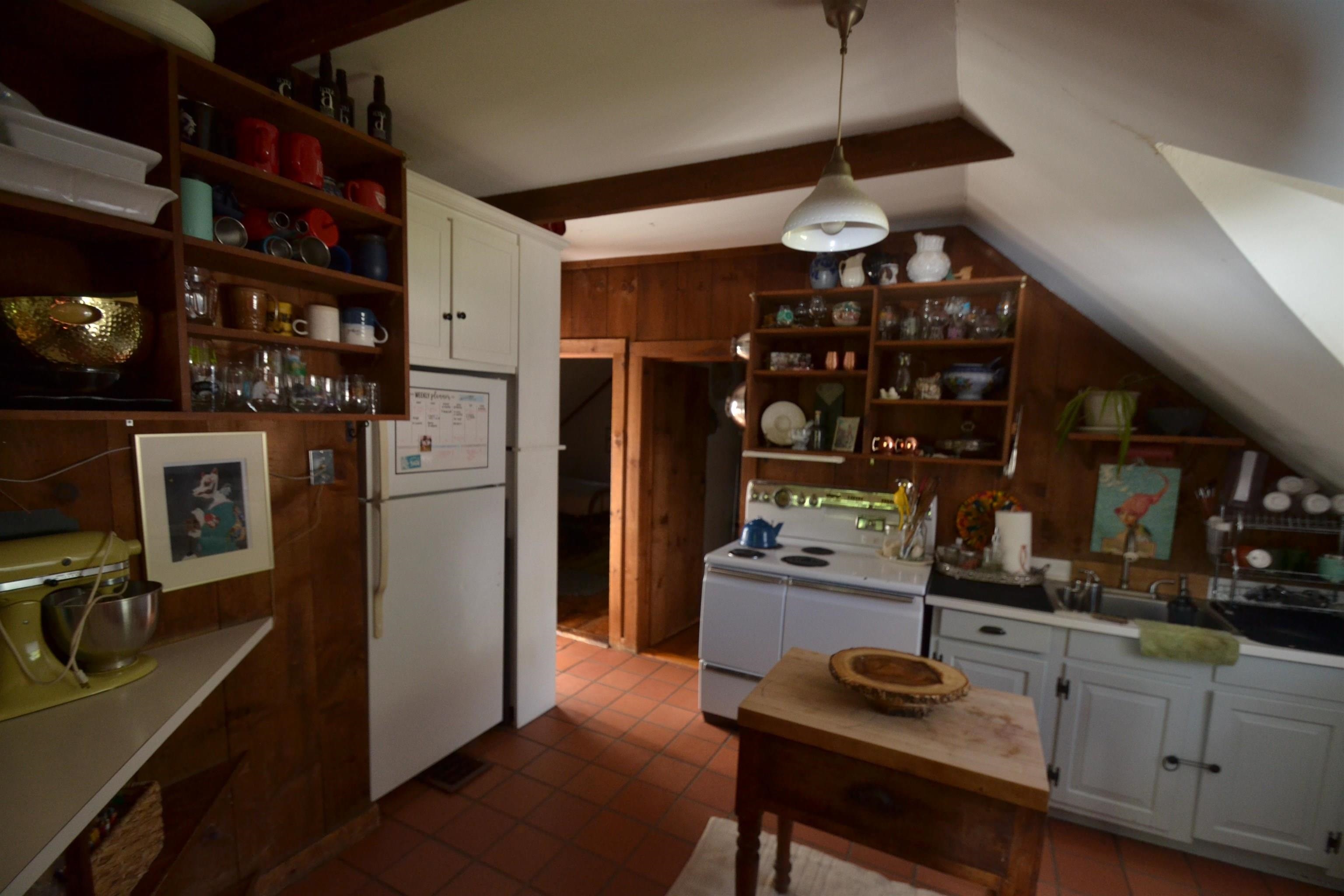 Barn Apt Kitchen
