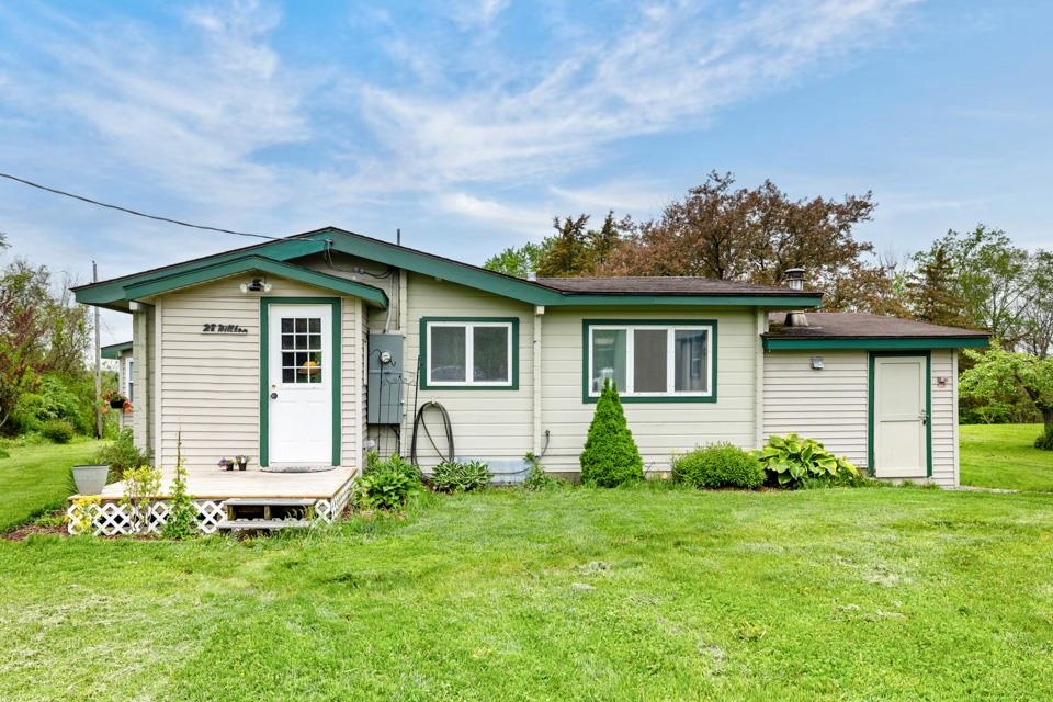 Photo of 28 Hilltop Road Alburgh VT 05440