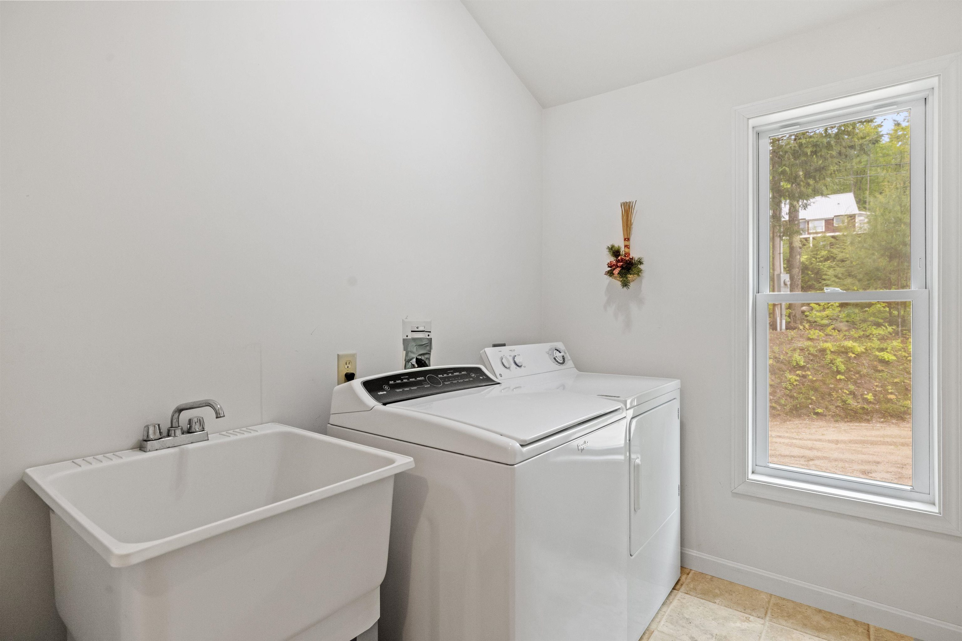 MLS #5042971 image #22