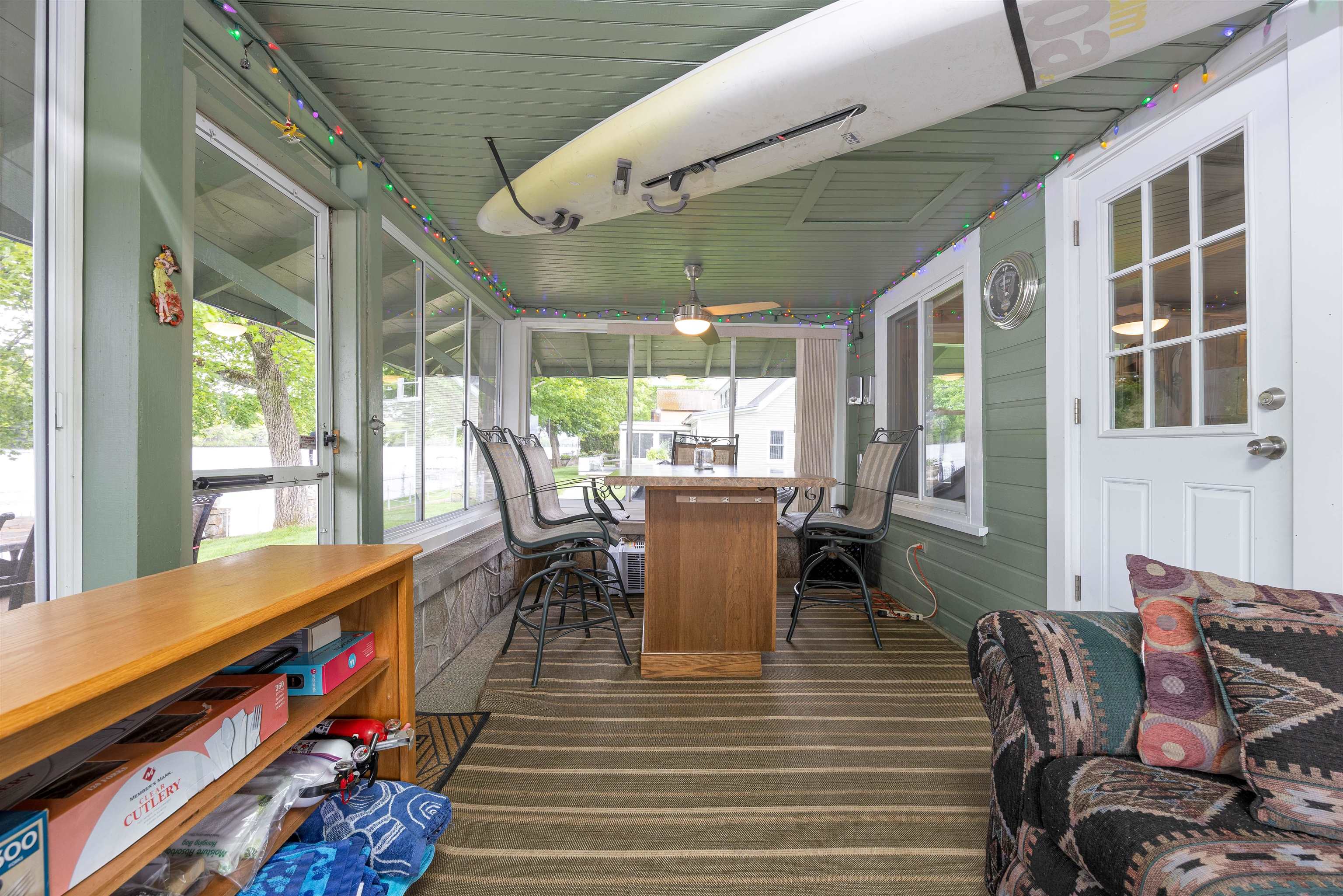 guest house covered porch 23298800