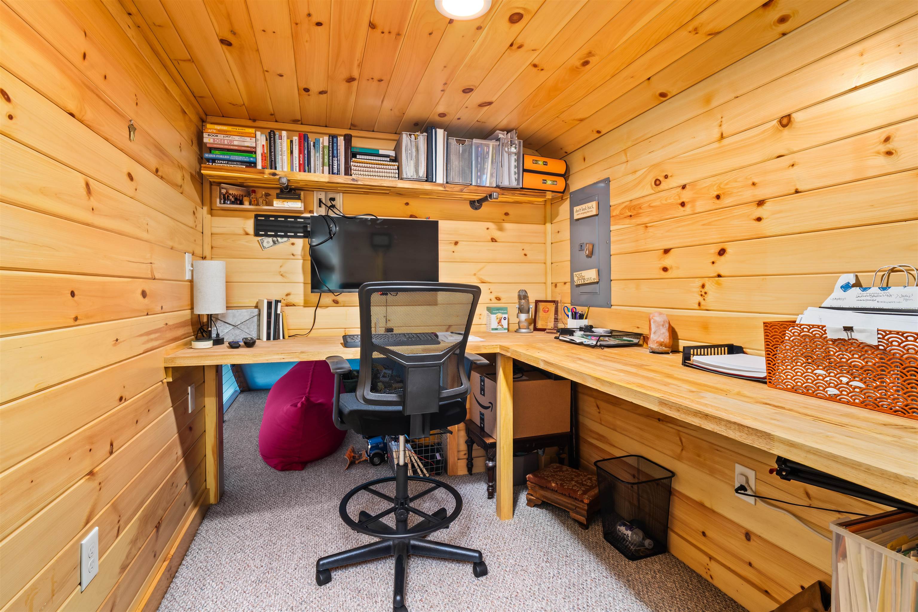 2nd floor flex space