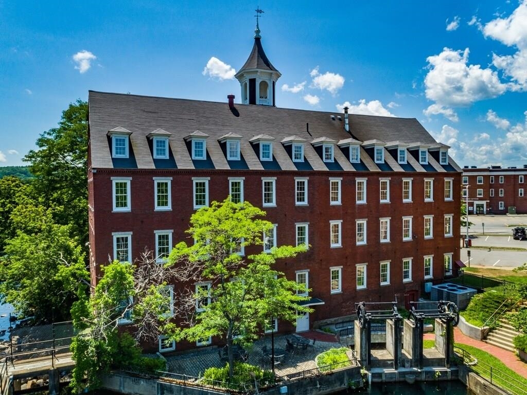 New Hampshire commercial Real Estate