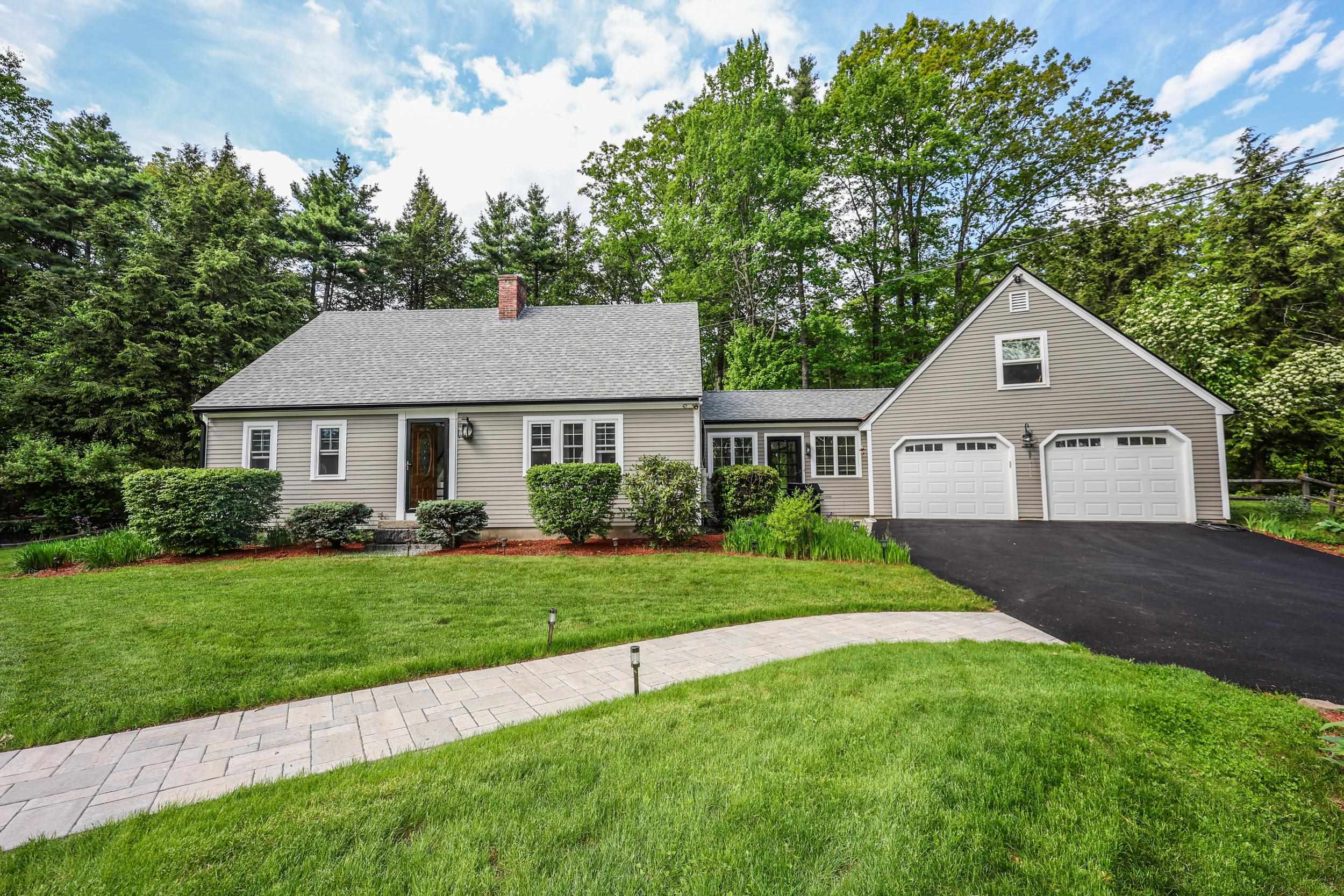 Photo of 25 Brown Ridge Road Weare NH 03281