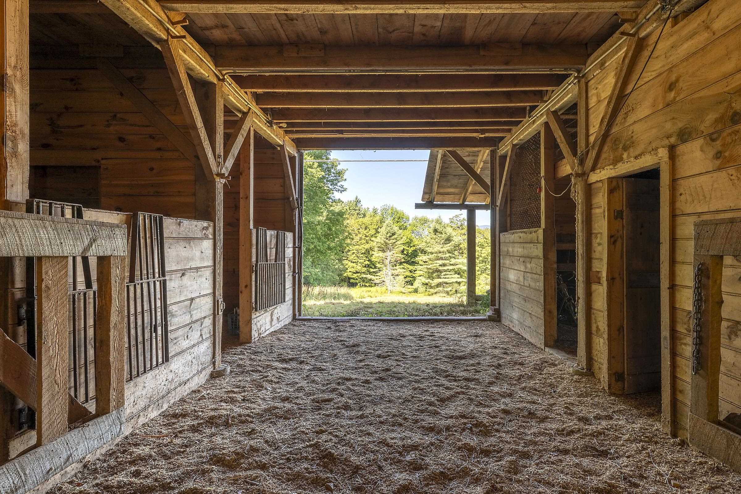 Barn with Three Stalls, Tackroom and Two Workshop Areas