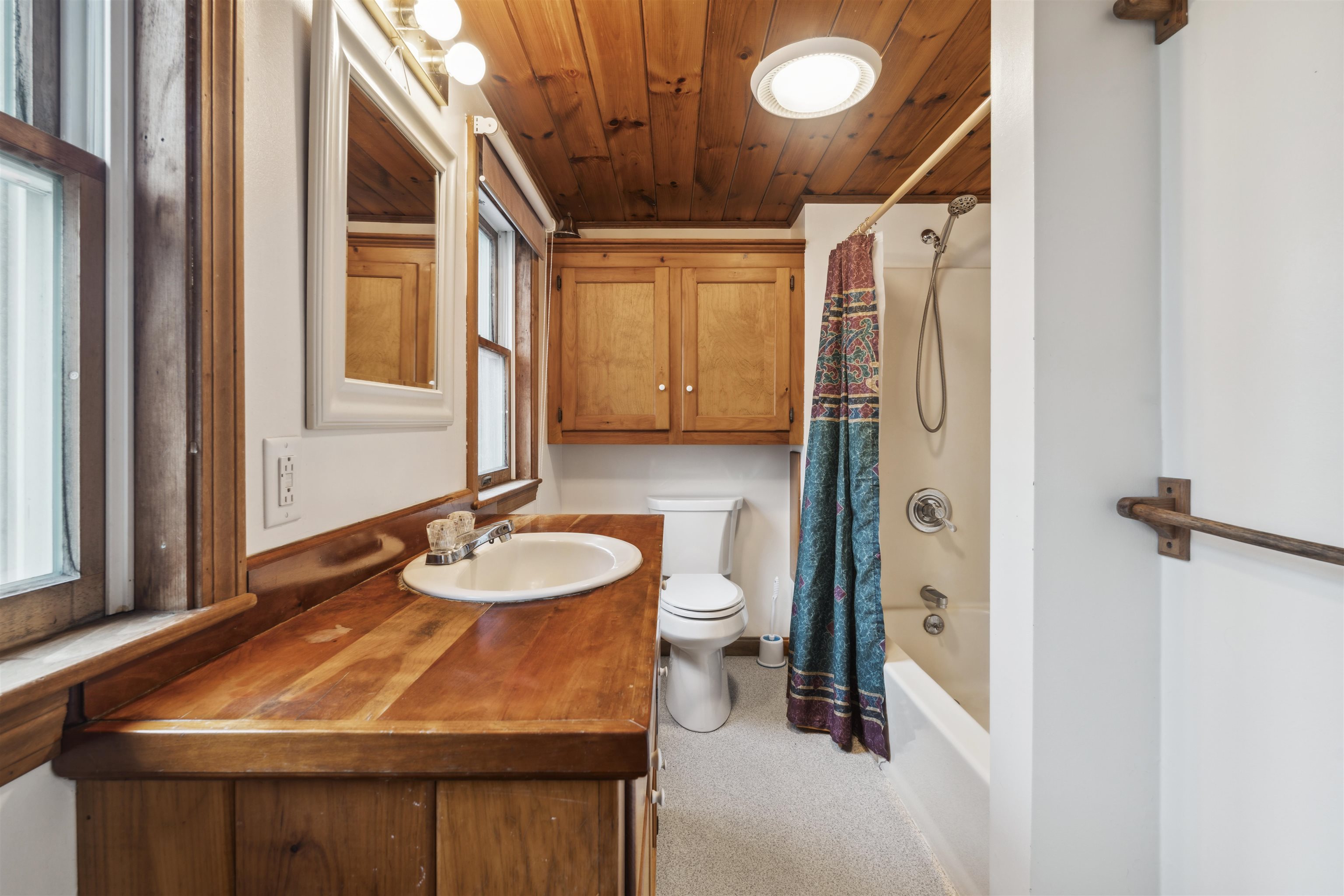Second Floor bath
