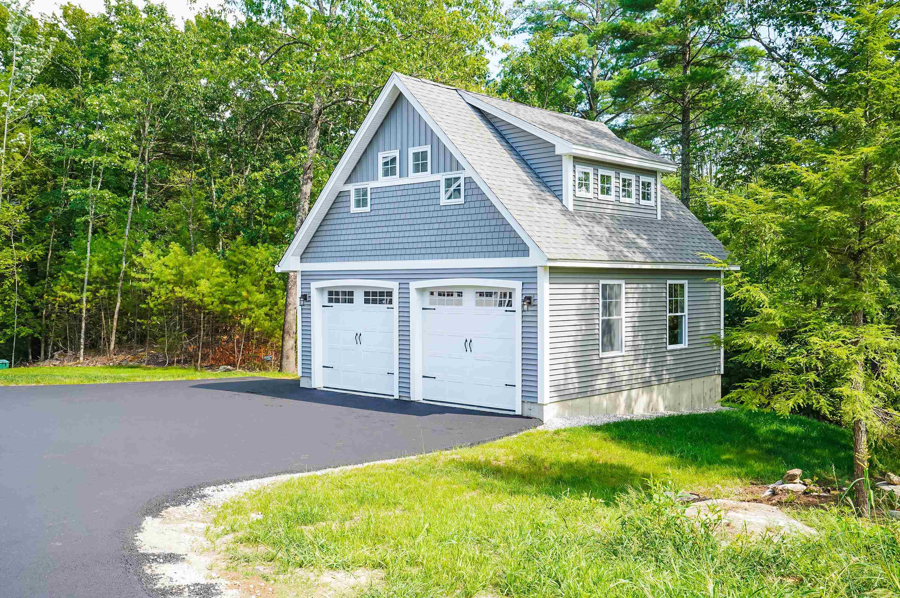 Carriage House (upgrade)