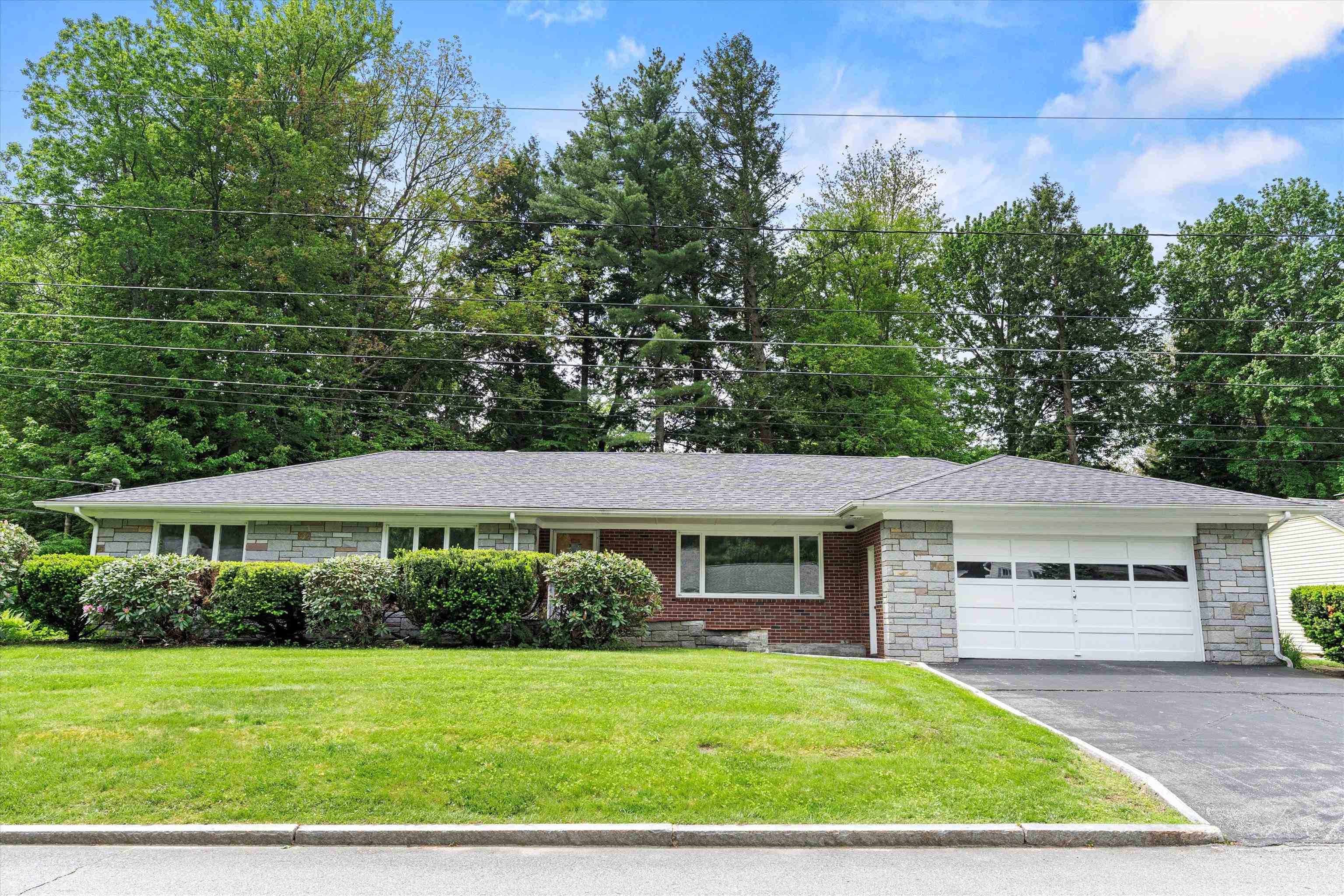 Photo of 17 Wilson Avenue Concord NH 03310