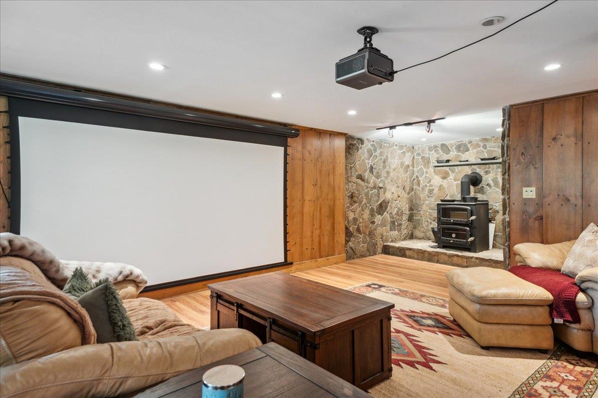 Home Theatre - Basement