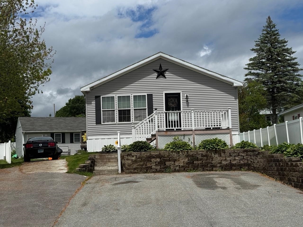 Photo of 28 Titan Lane Greenville NH 03048
