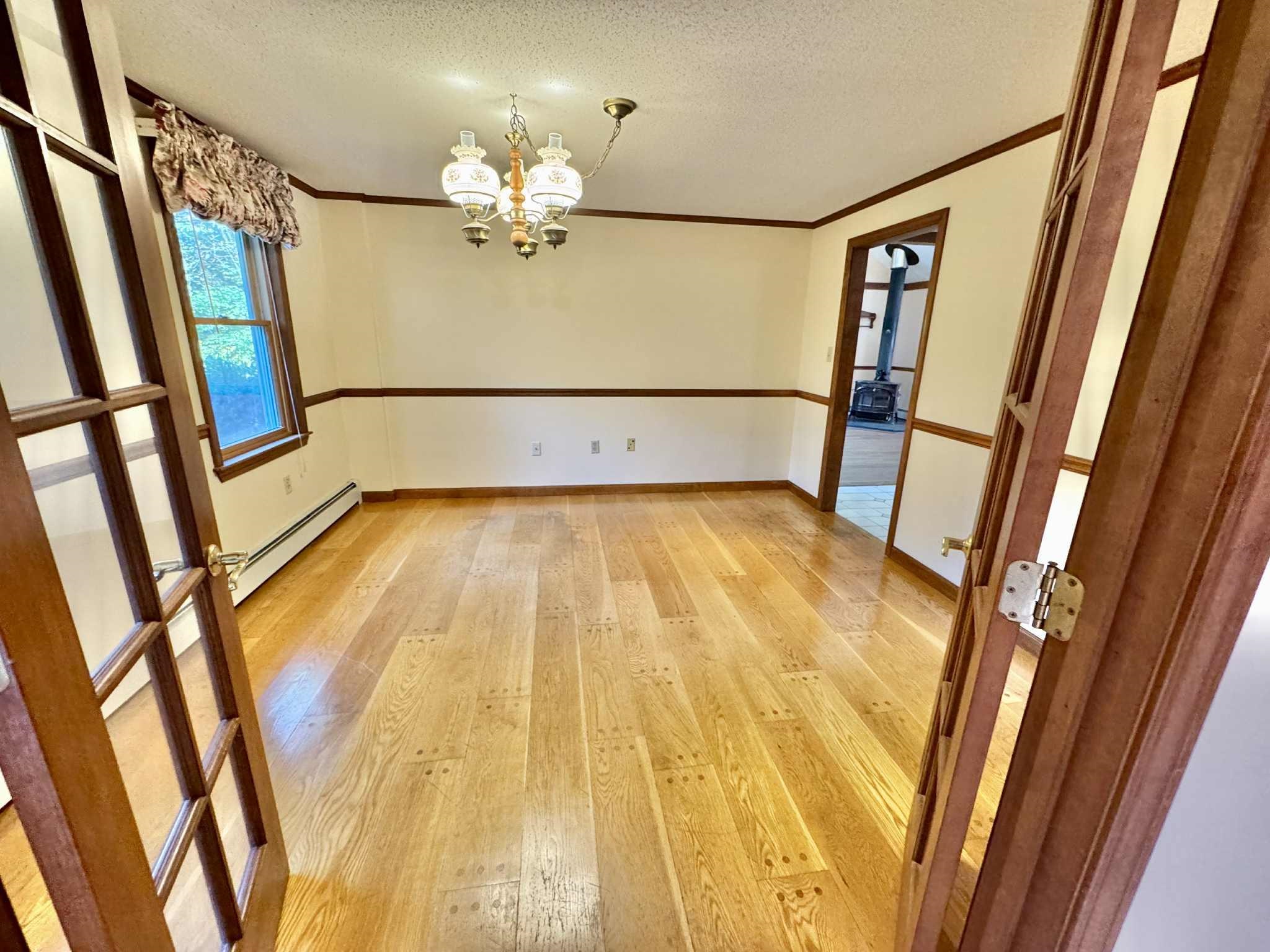 Photo 7 of 42