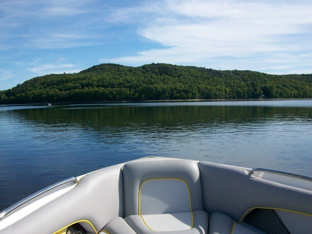 Boating on Lake Whitingham