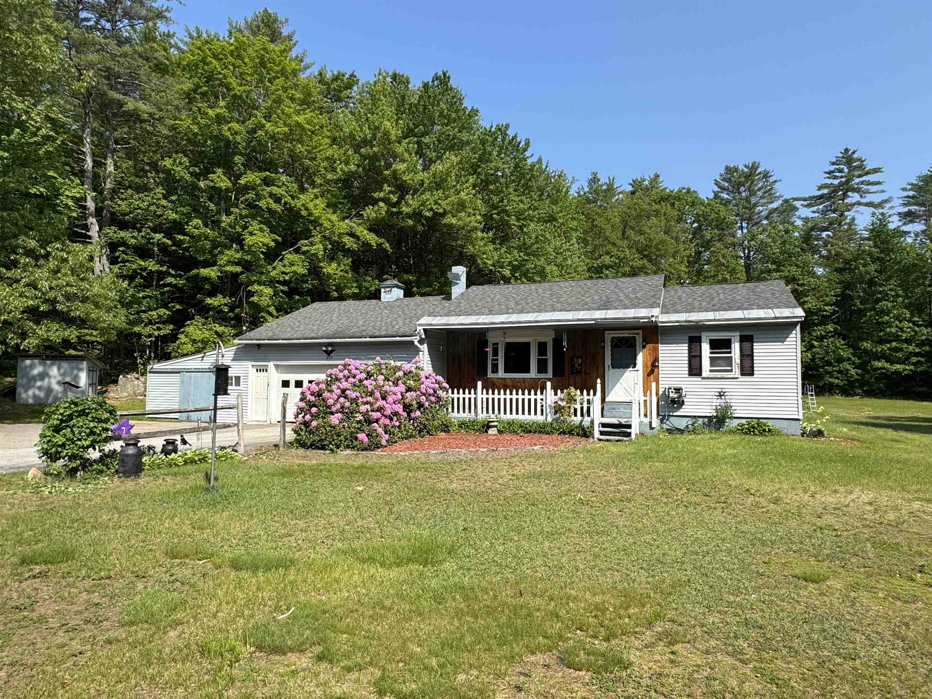 Photo of 214 Daniel Webster Highway Boscawen NH 03303