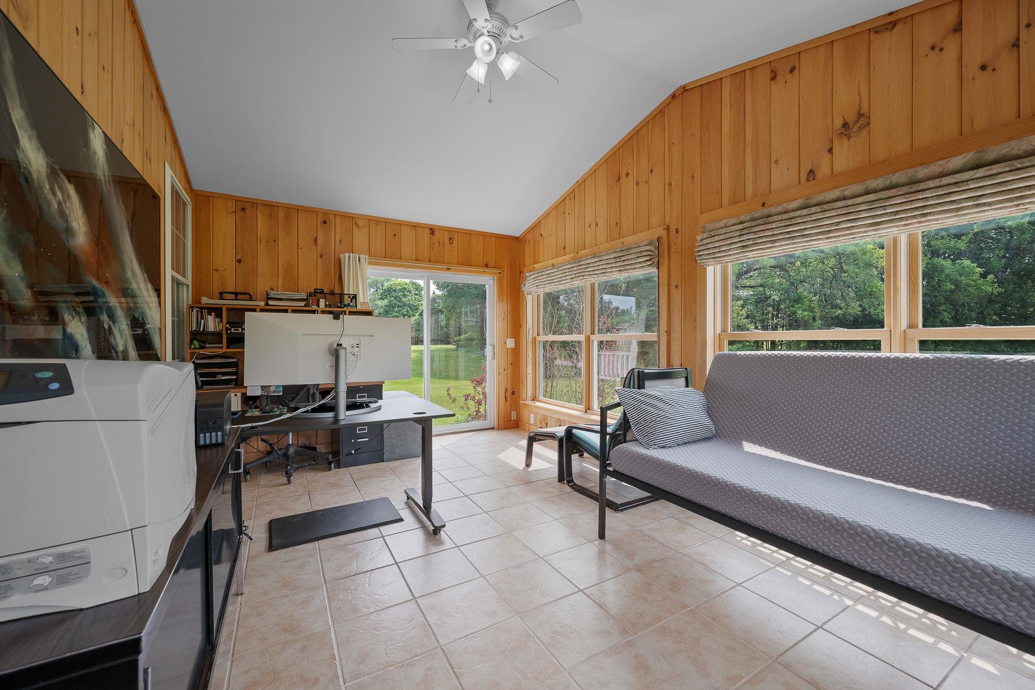 Sun room, walkout to the yard