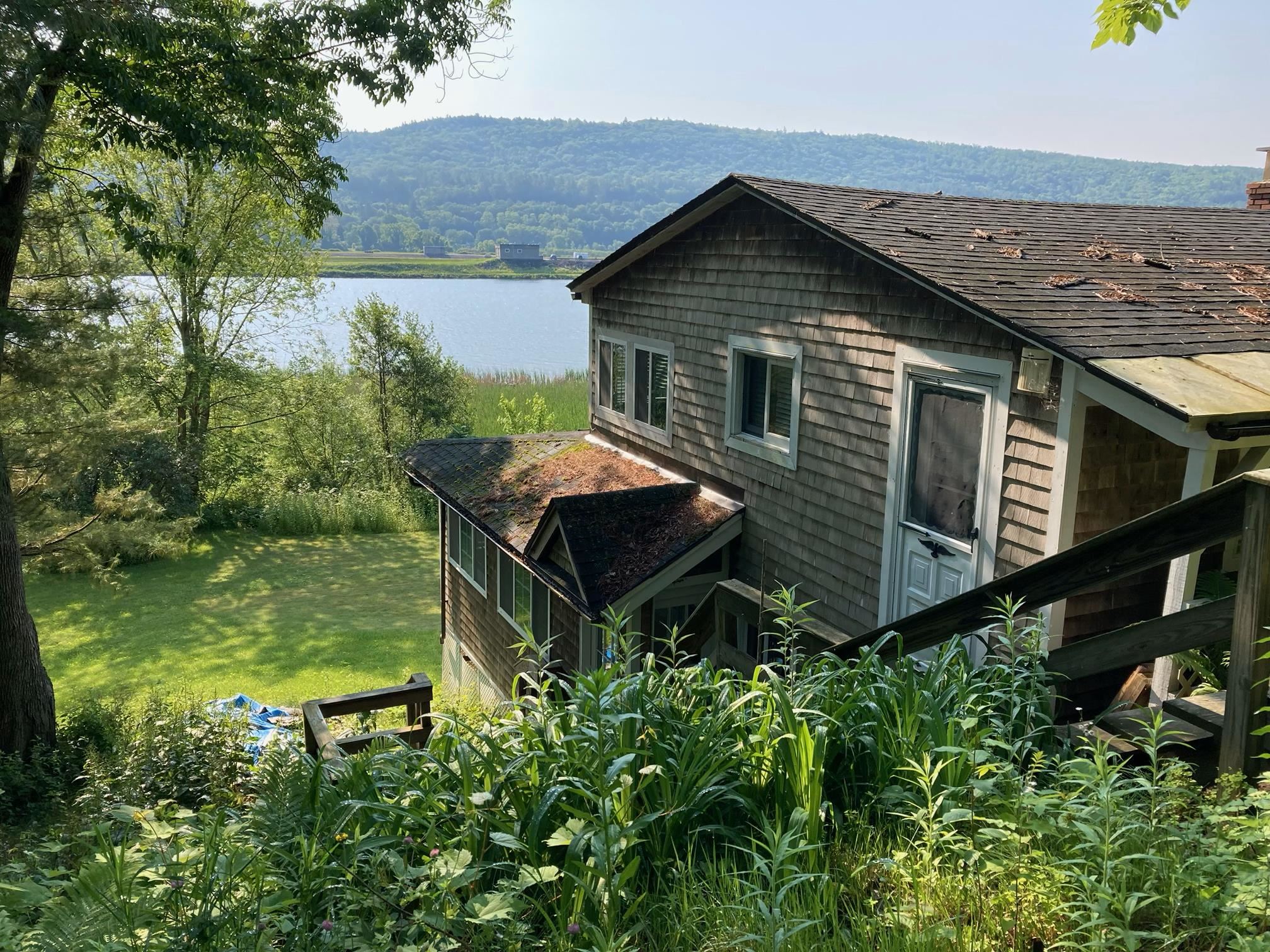 ROCKINGHAM VT Home for sale $$275,000 | $191 per sq.ft.