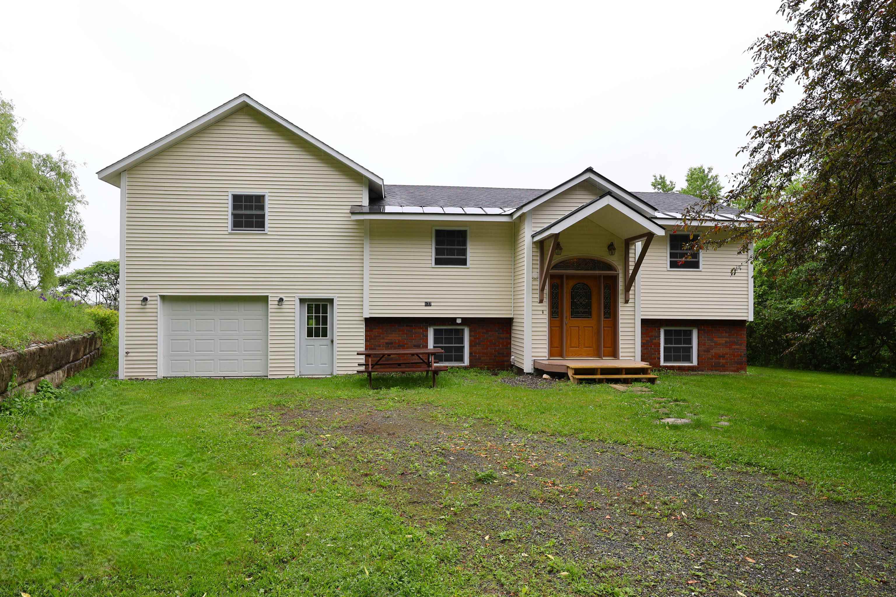 Hartford VT Home for sale $439,000 $181 per sq.ft.