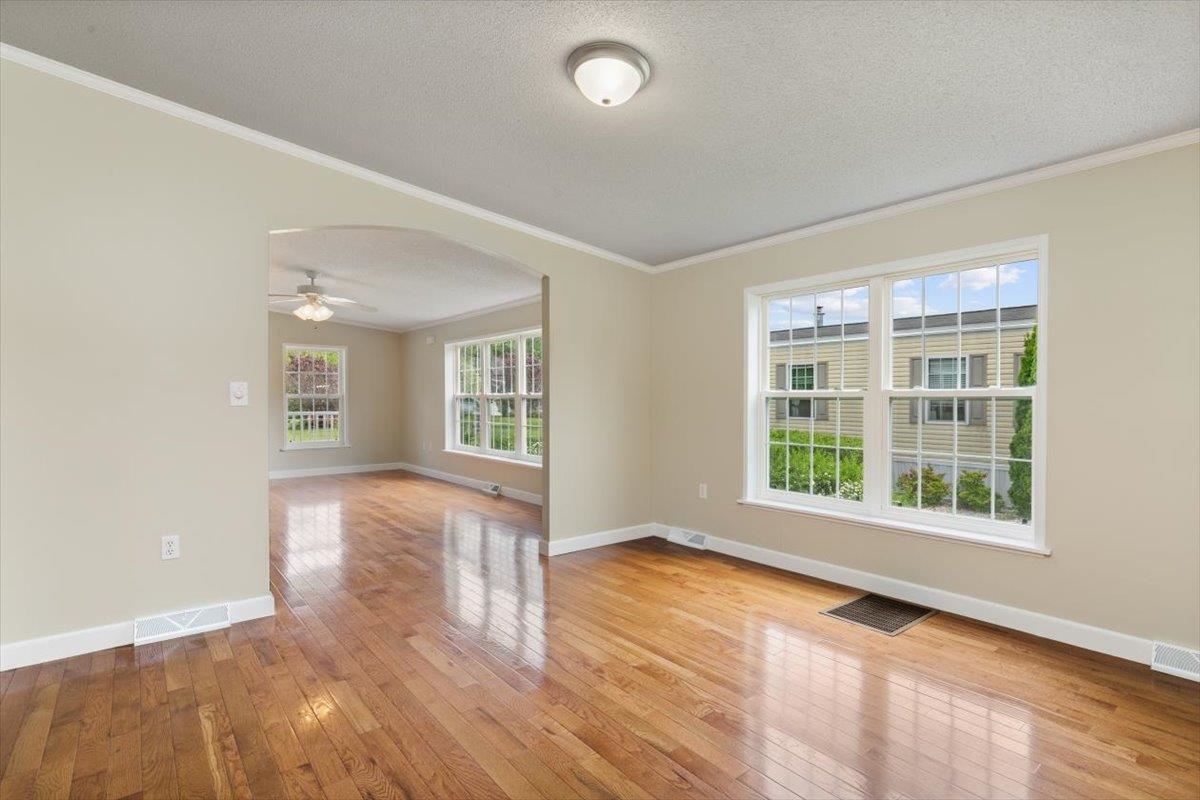 MLS #5046163 image #8