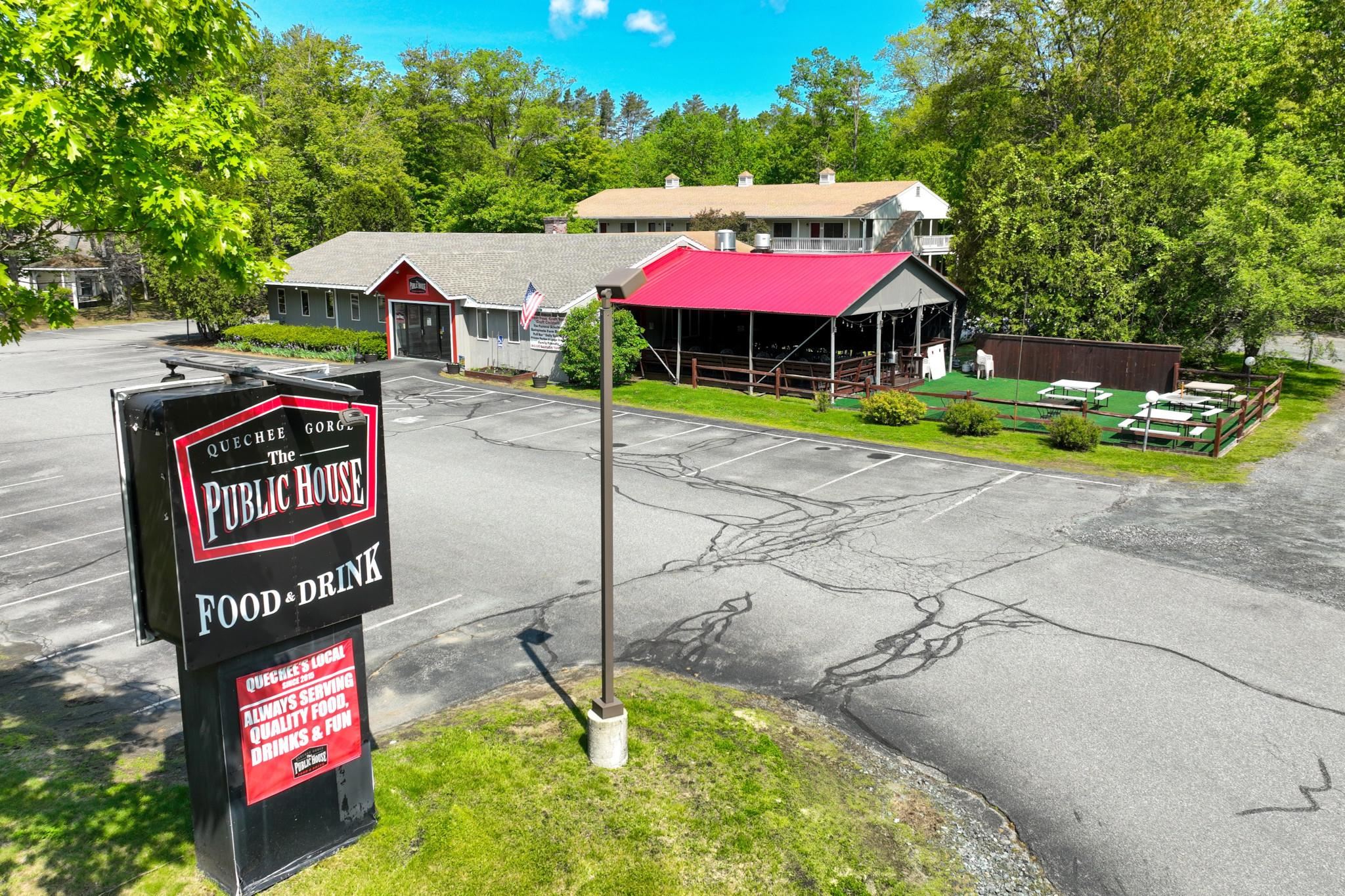 Village of Quechee in Town of Hartford VT Commercial Property for sale $1,600,000 $396 per sq.ft.
