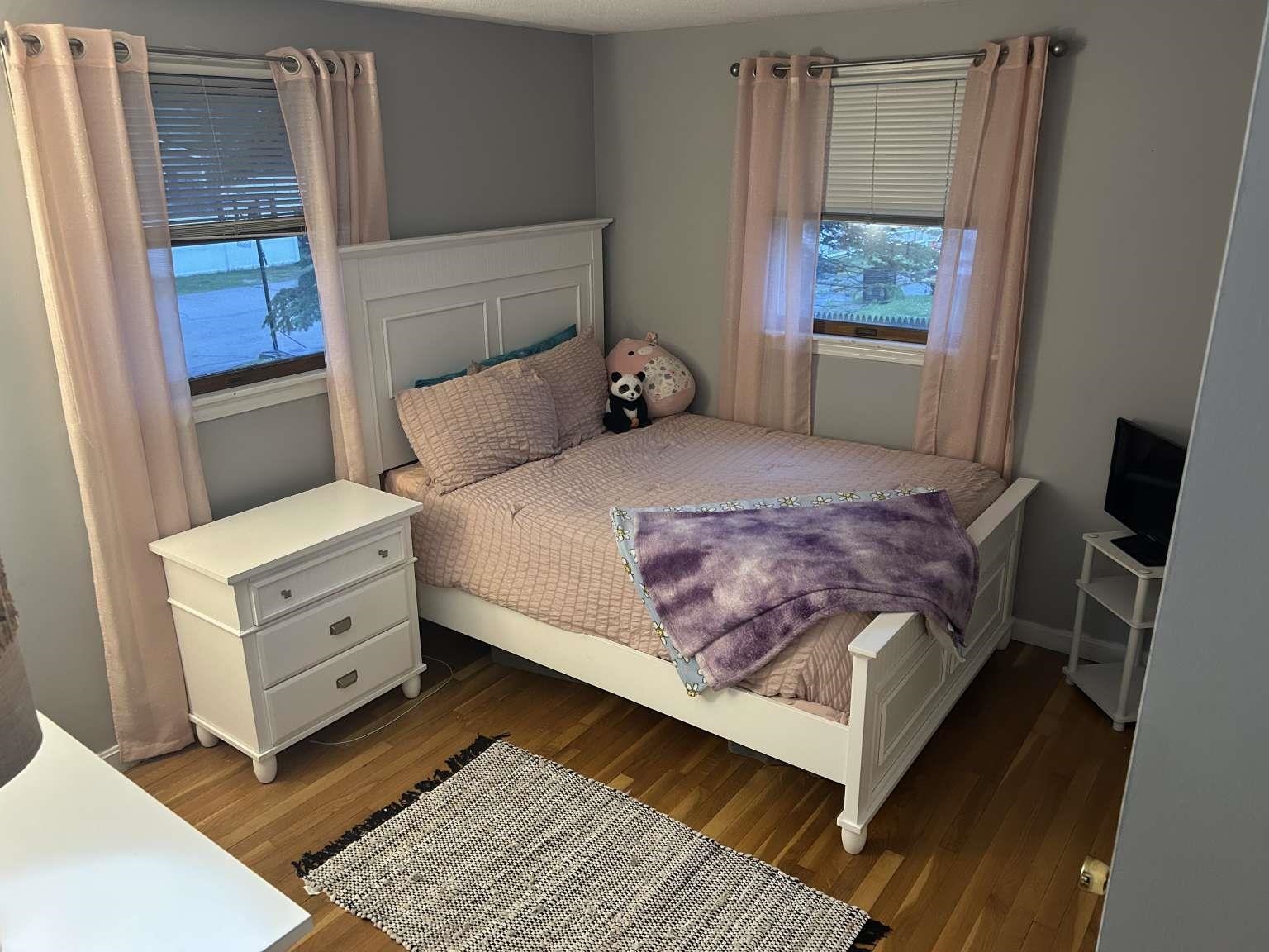 Photo 11 of 20