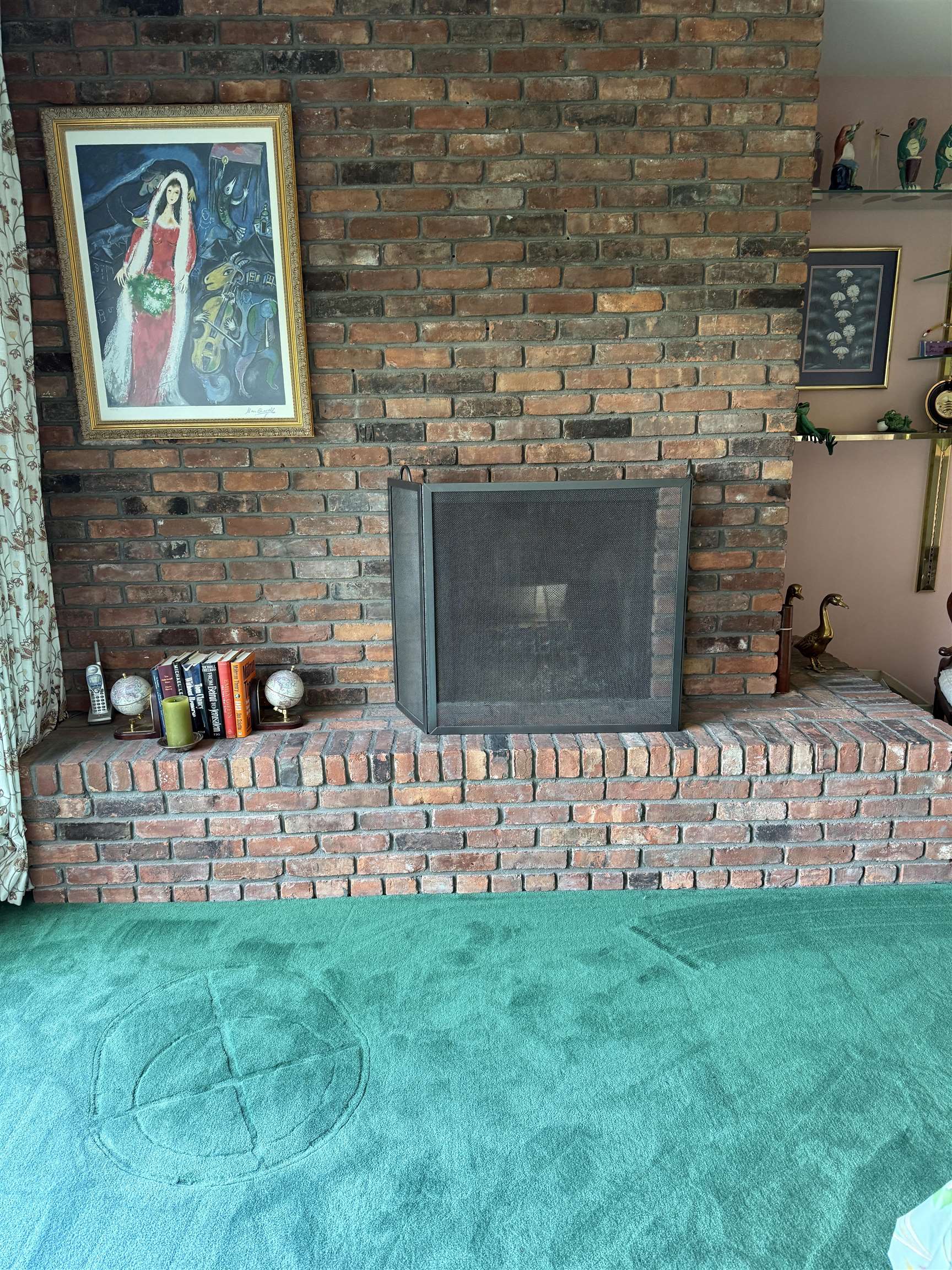 PRIMARY BEDROOM HAS ITS OWN FIREPLACE