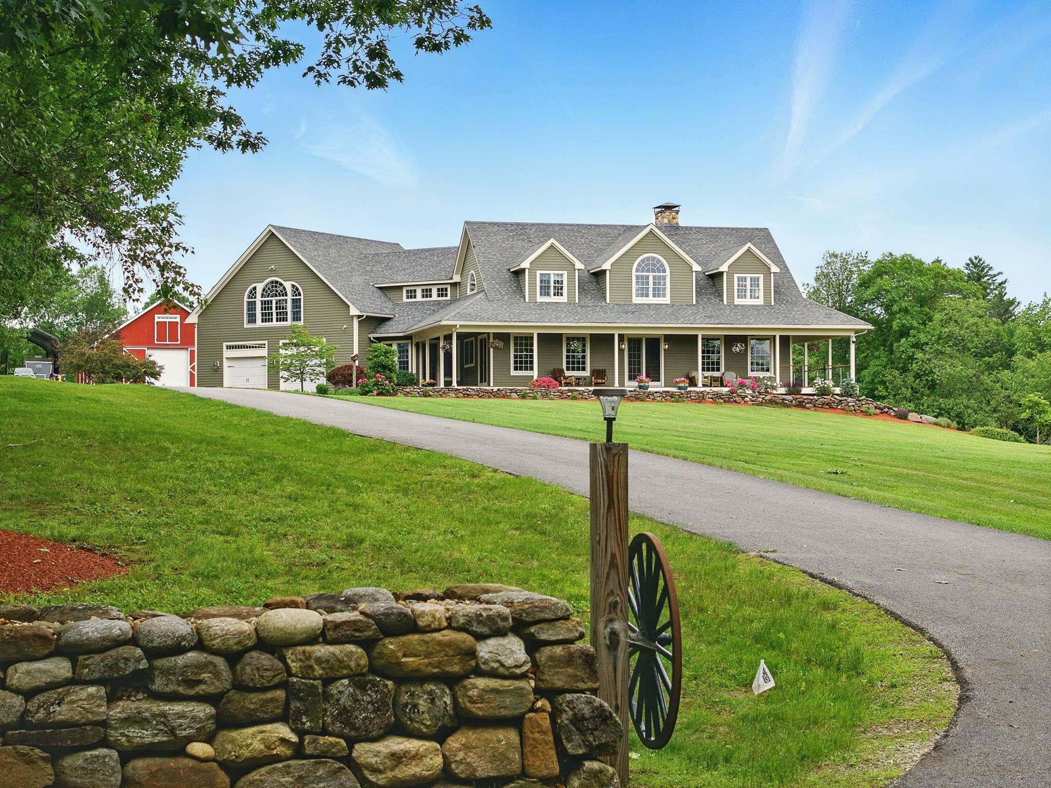 Photo of 84 Shaw Road Northfield NH 03276