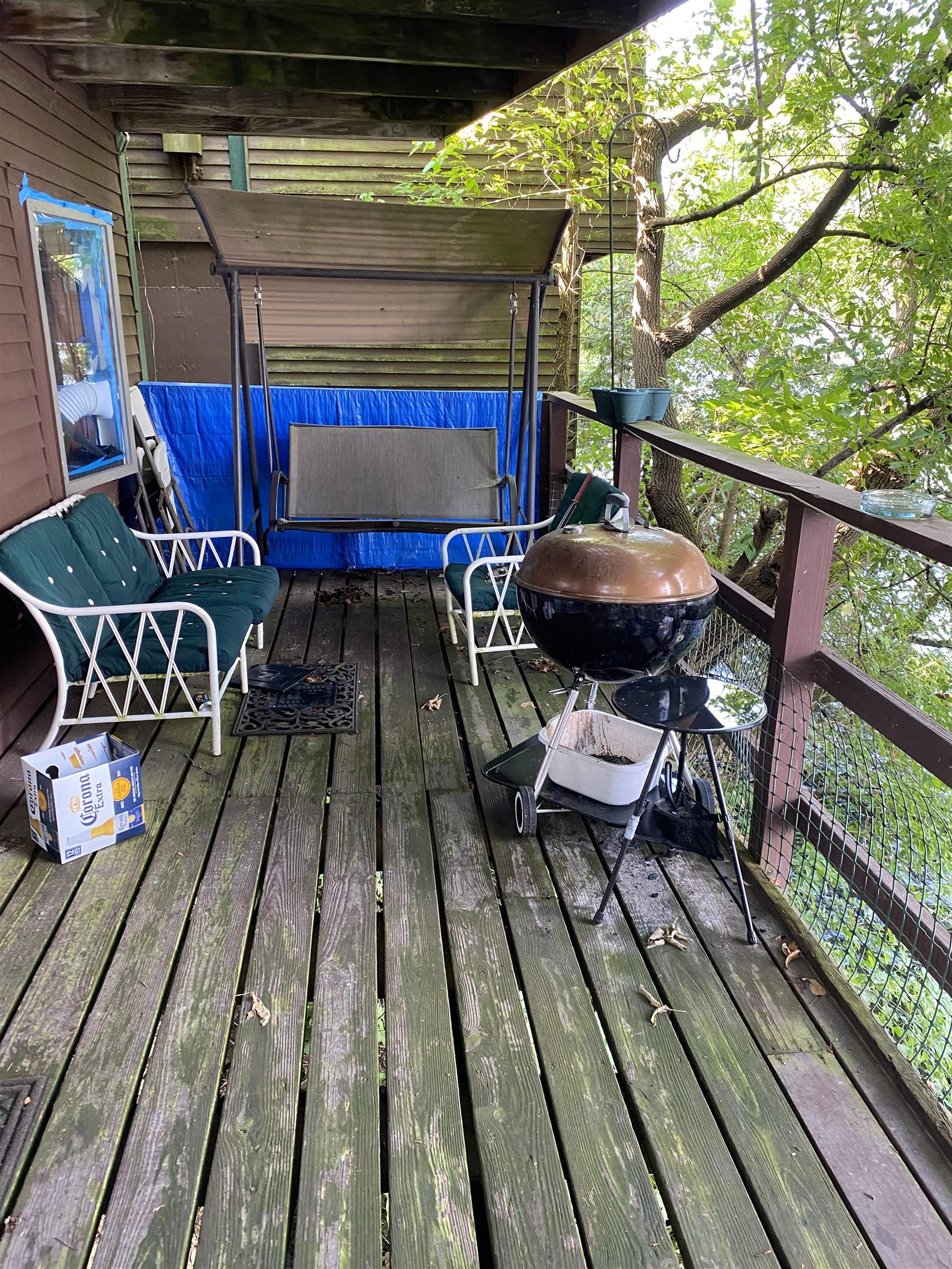 North Efficiency Apt - Deck