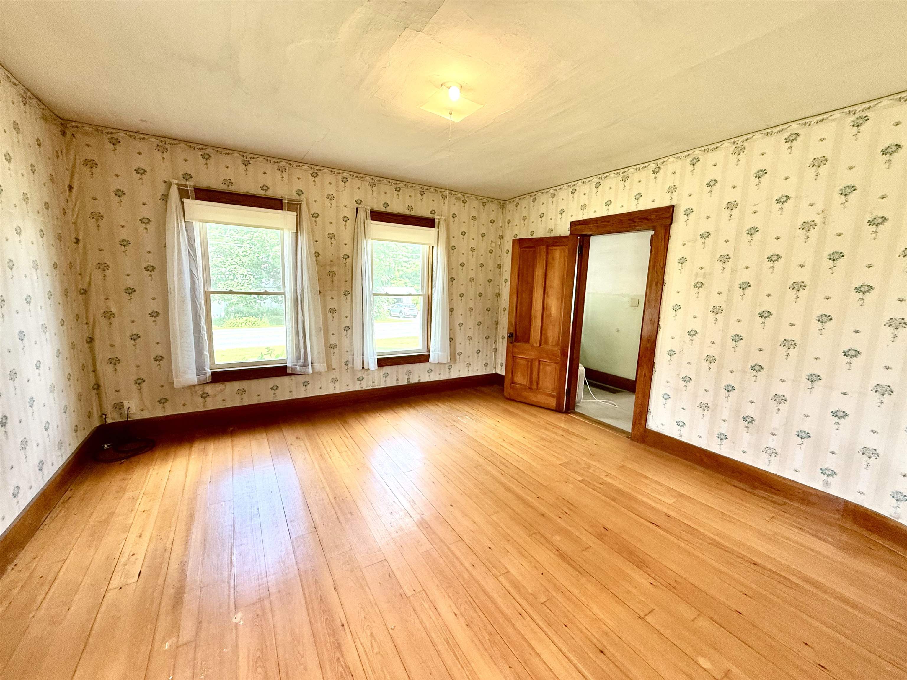 Main level bedroom #2
