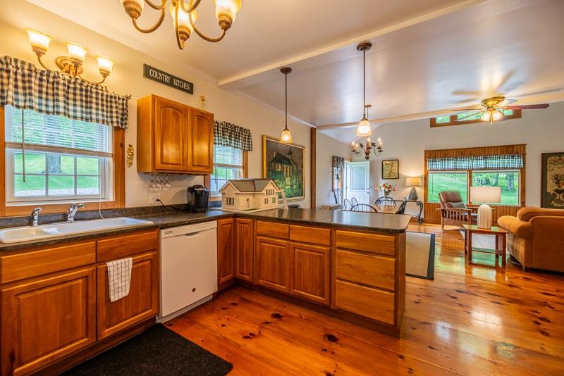 Cottage Kitchen, Dining & Living Rooms
