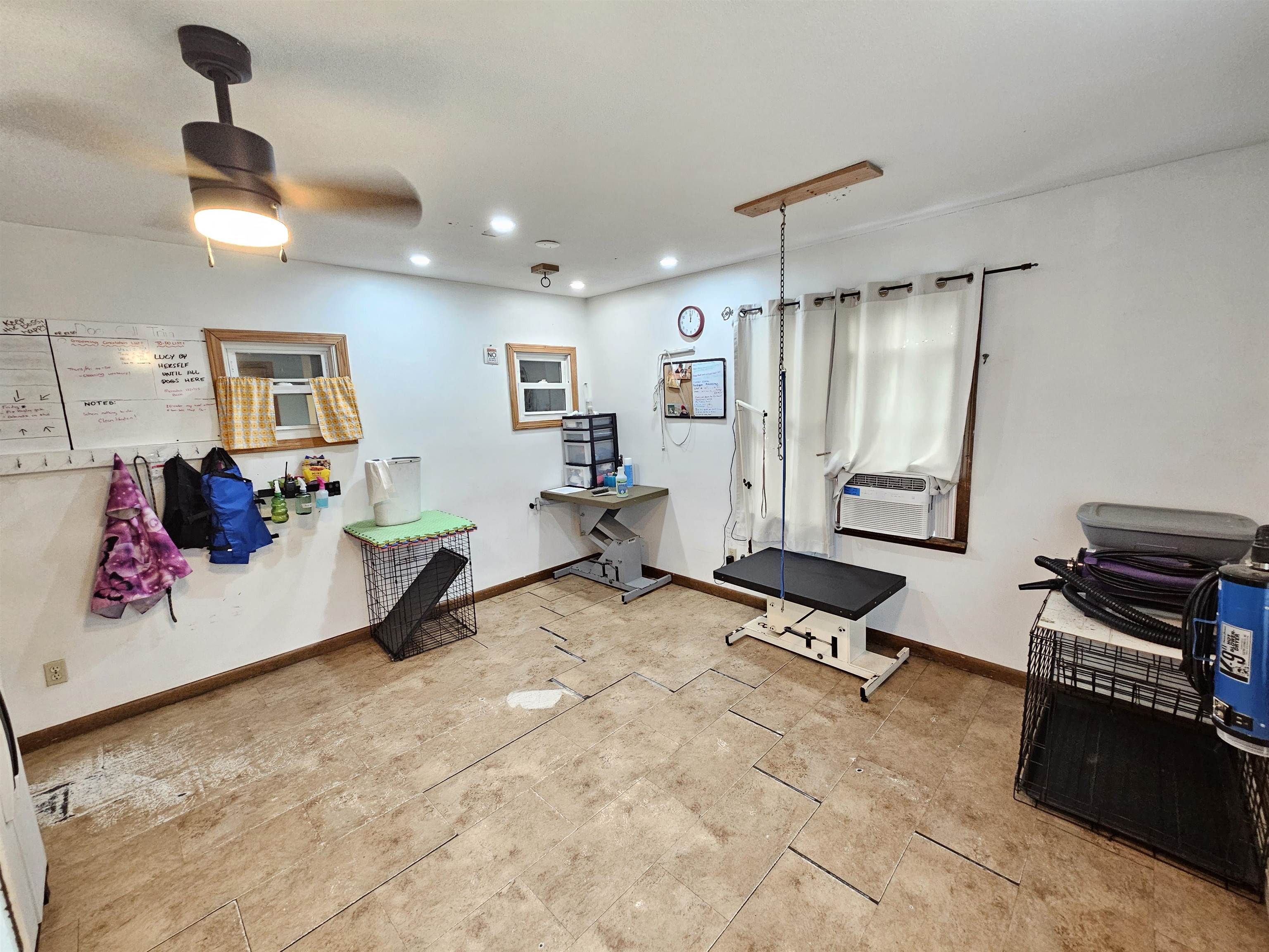 Grooming facility