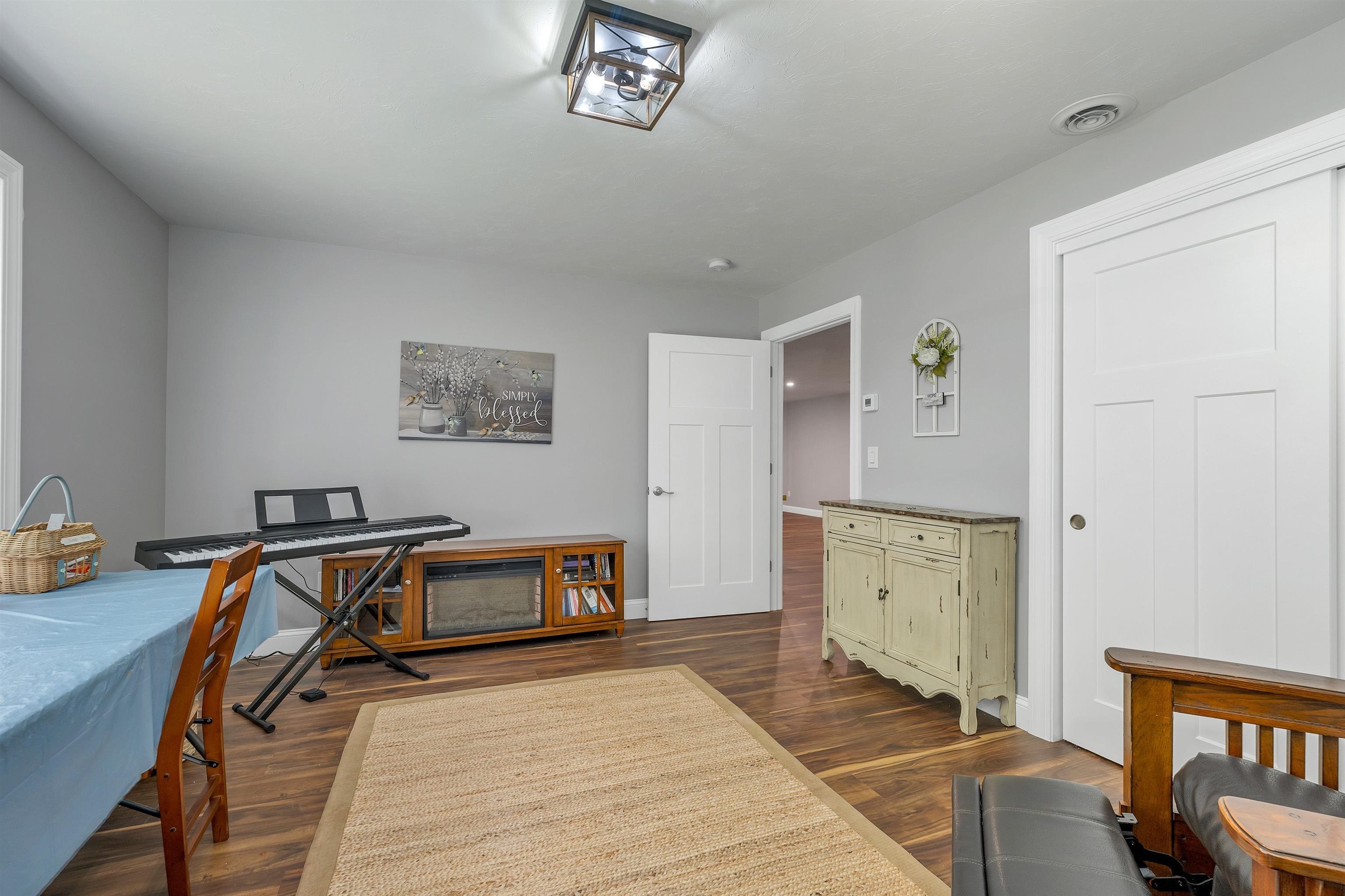 LL Bedroom