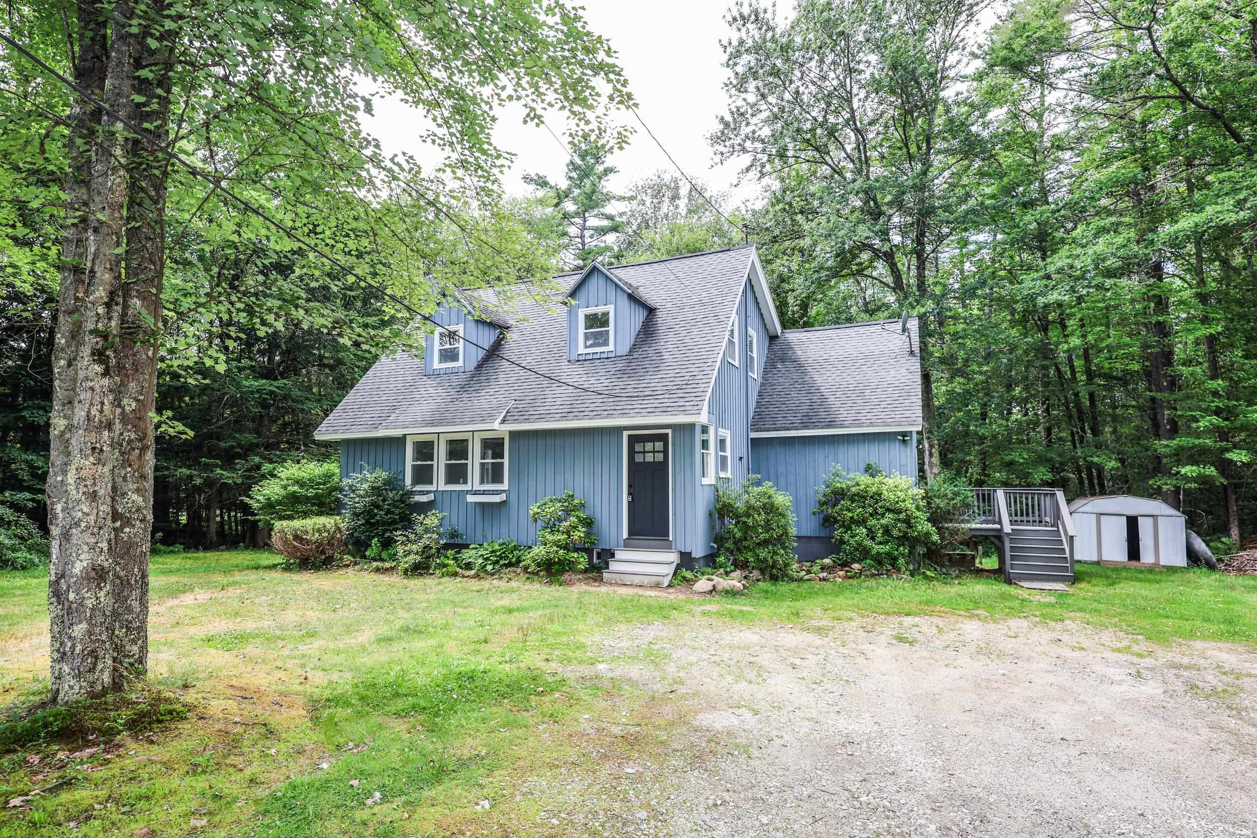 Photo of 20 Mountain Road Epsom NH 03234
