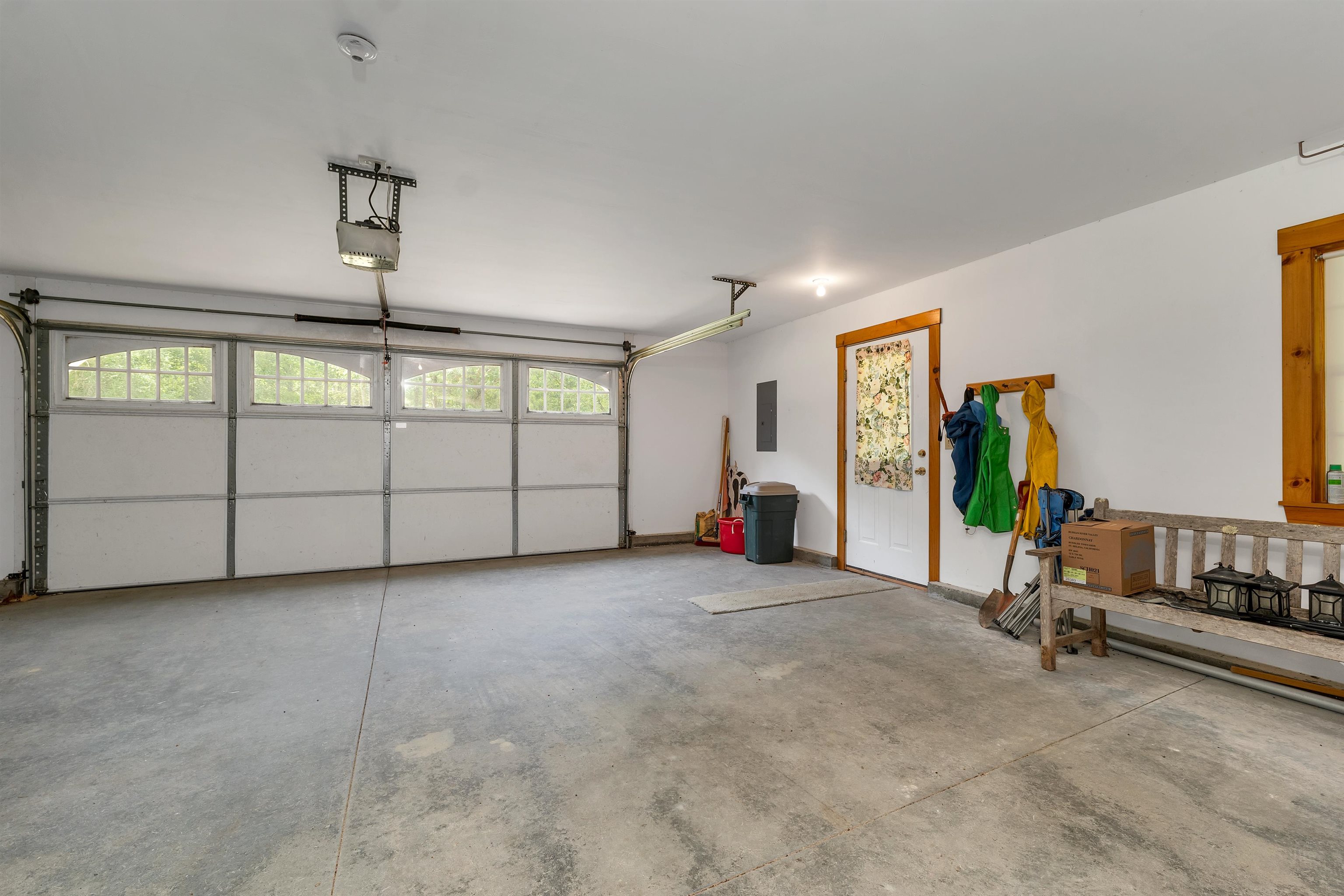Basement 2-car garage
