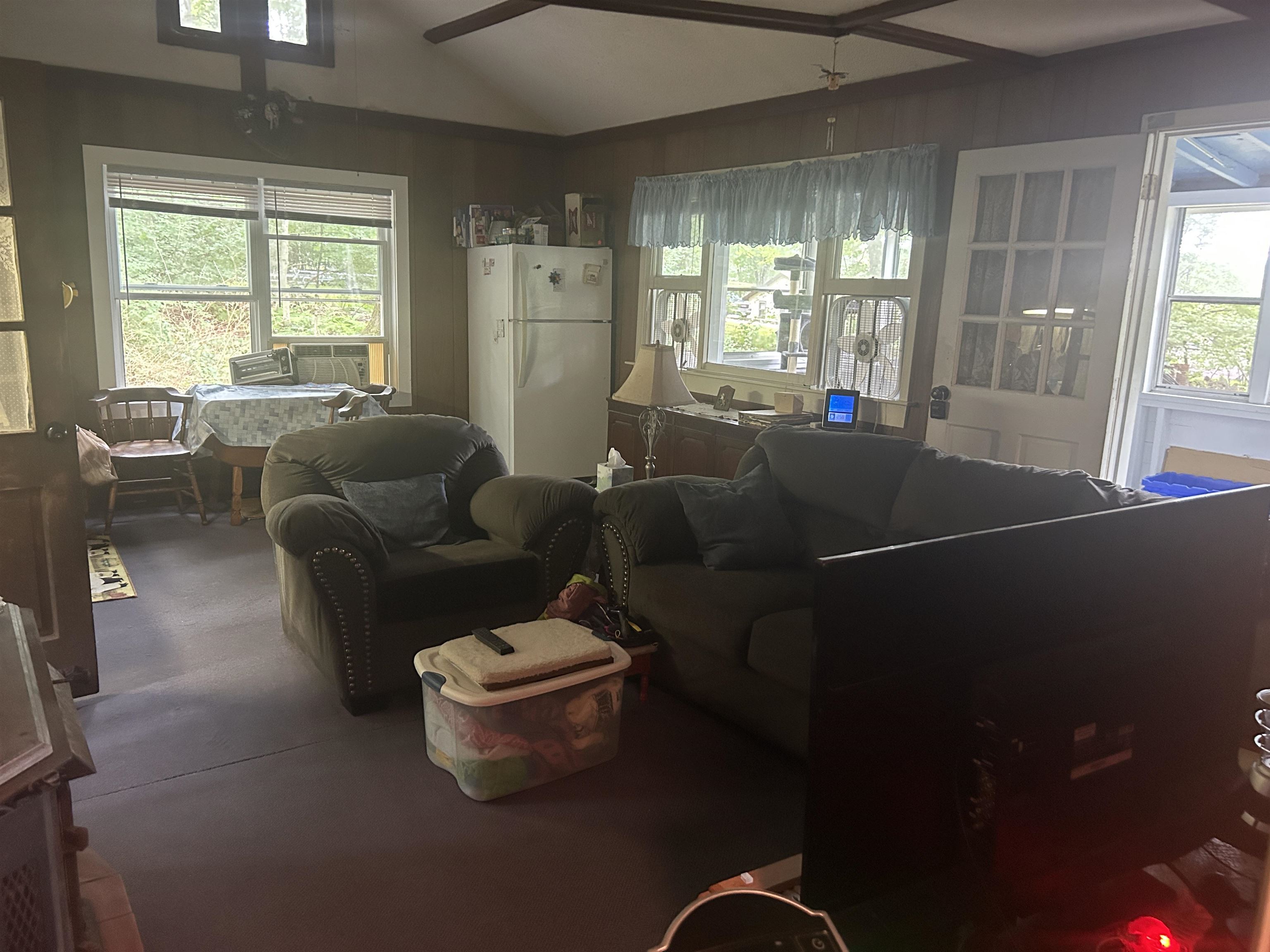 Photo 17 of 17