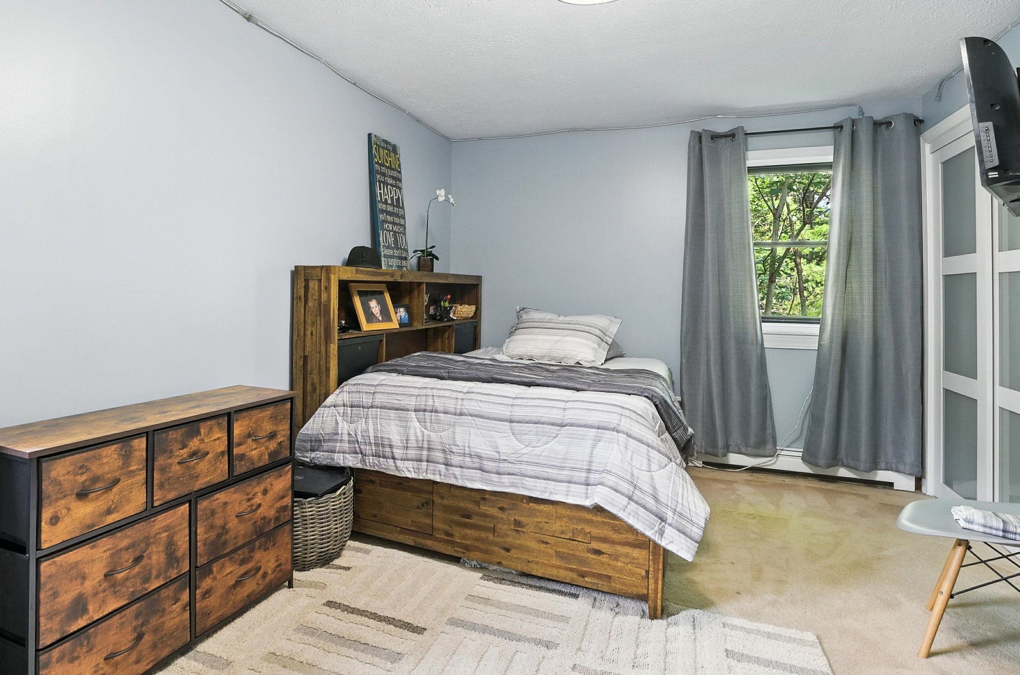 17.1 x 10.6 En-Suite Bedroom