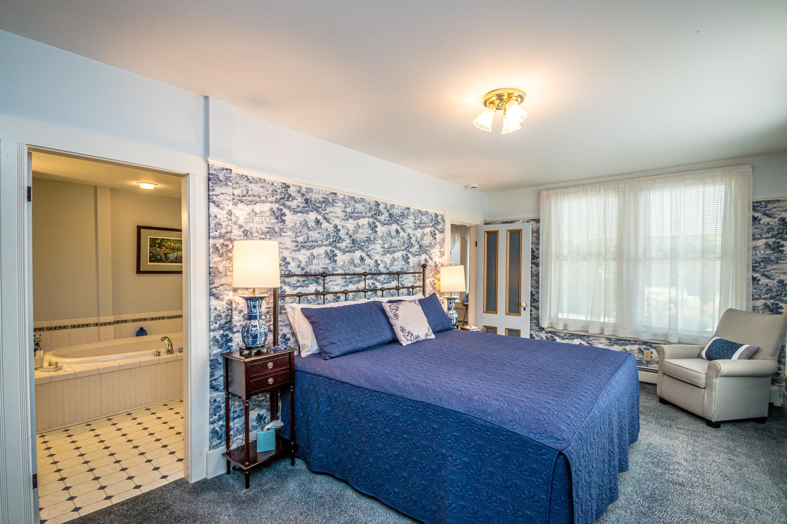 Silver Lake Suite
