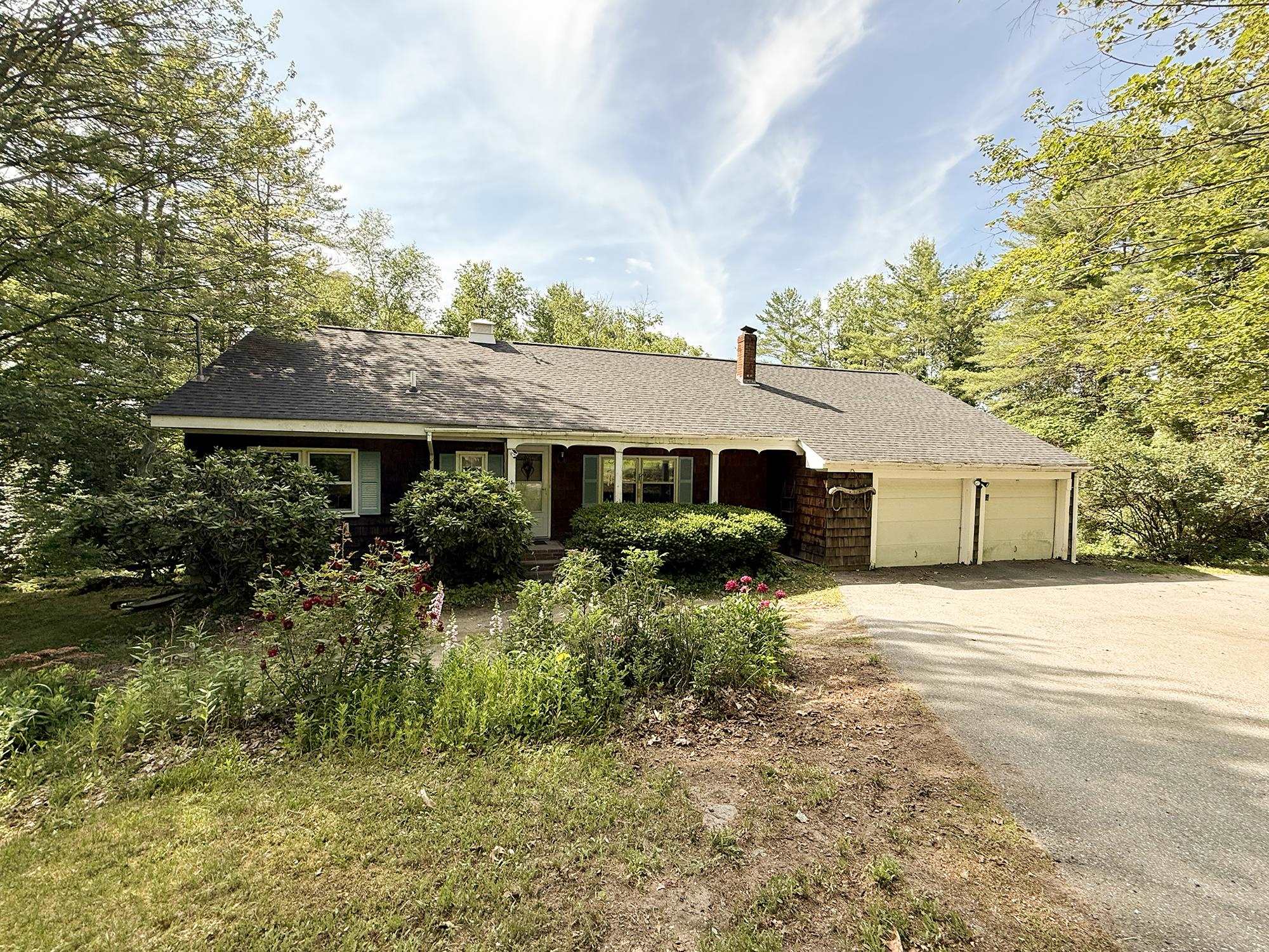 CHARLESTOWN NH Homes for sale
