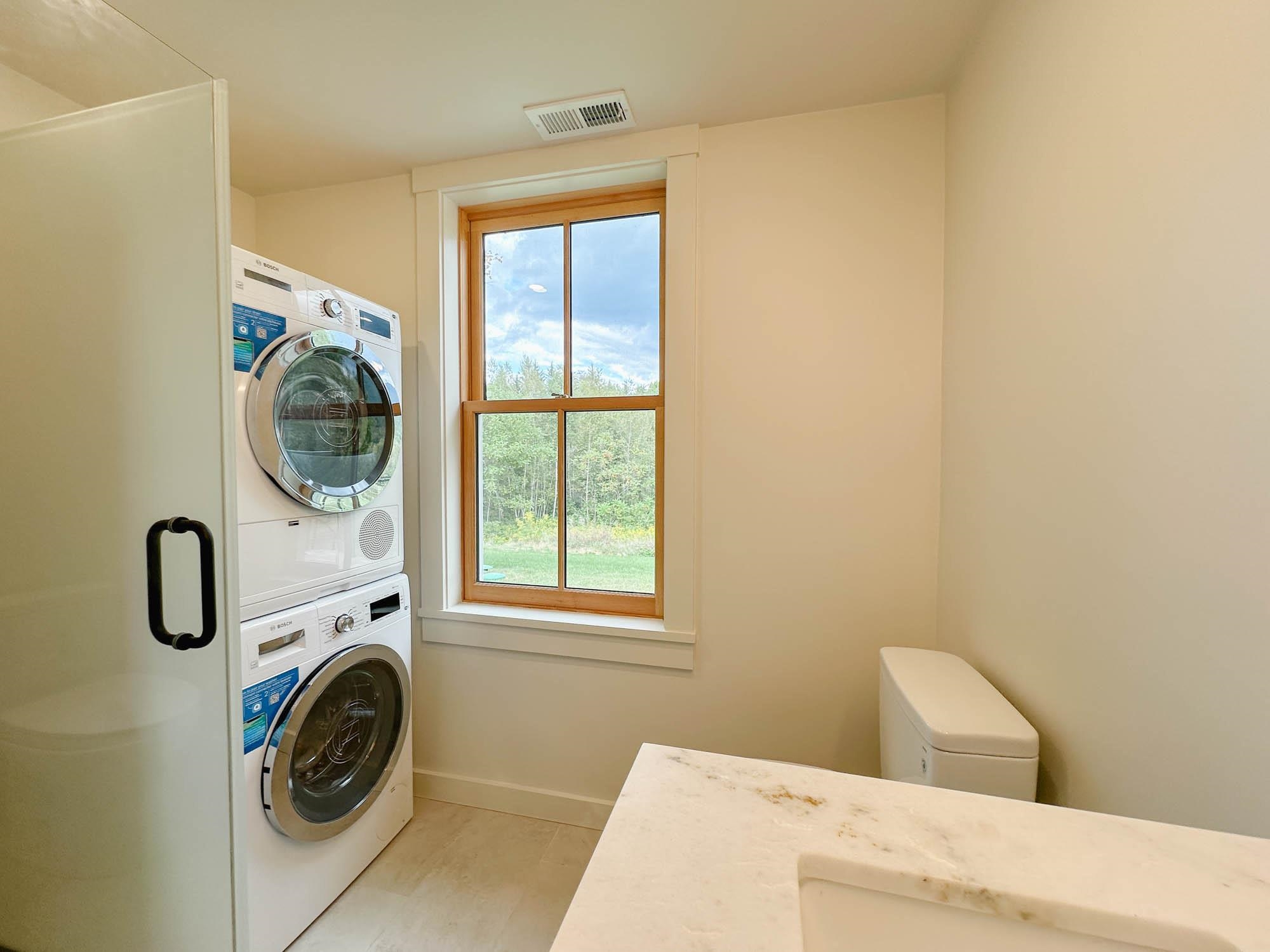 Cottage Bath/Laundry
