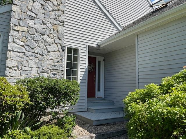 Photo 9 of 58