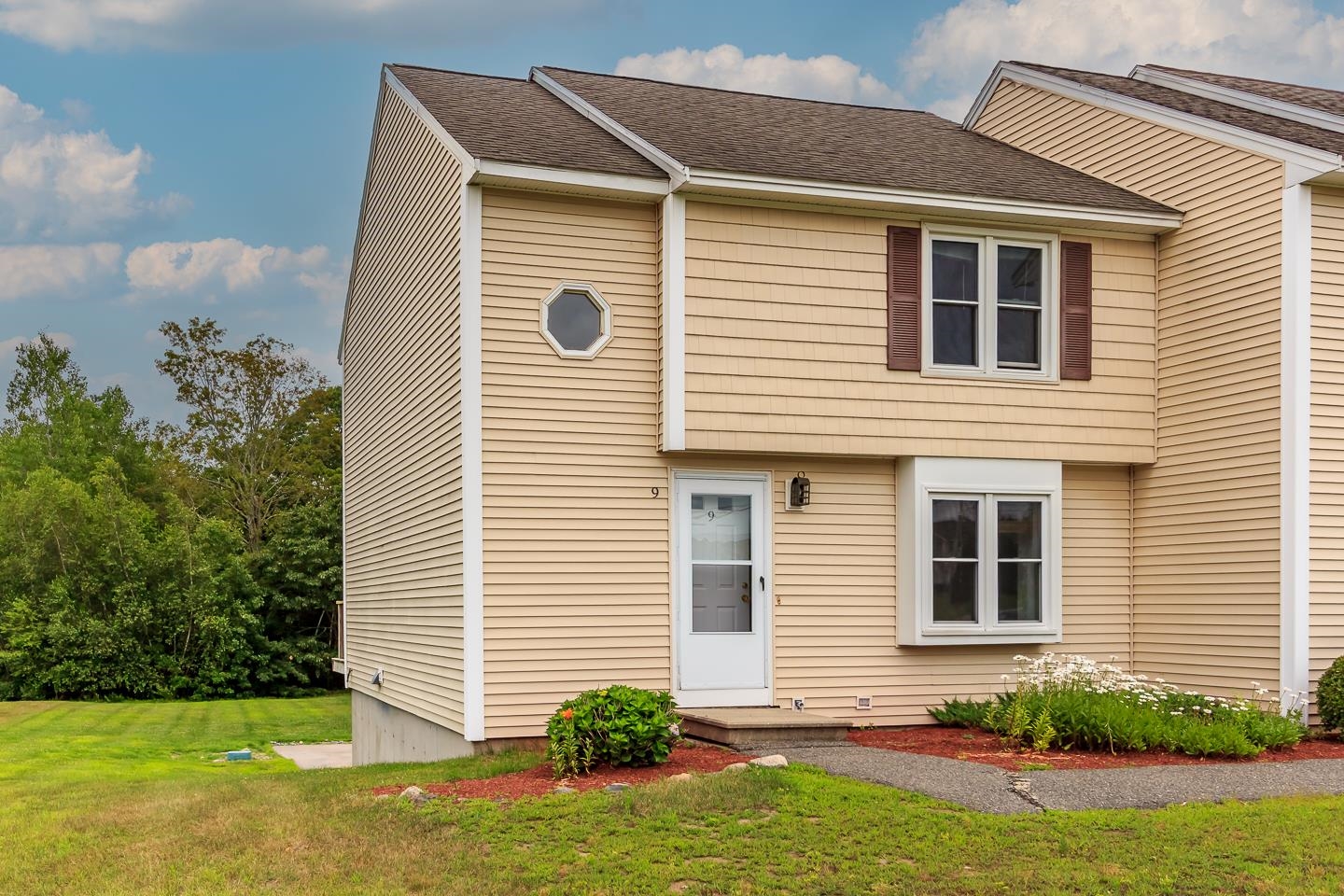 MLS 5051933: 9 Scott Lane, Sandown NH