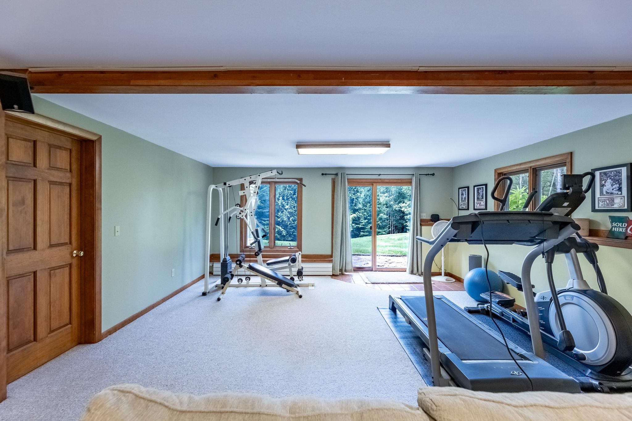 Workout area/ Playroom - Lower level 23650151