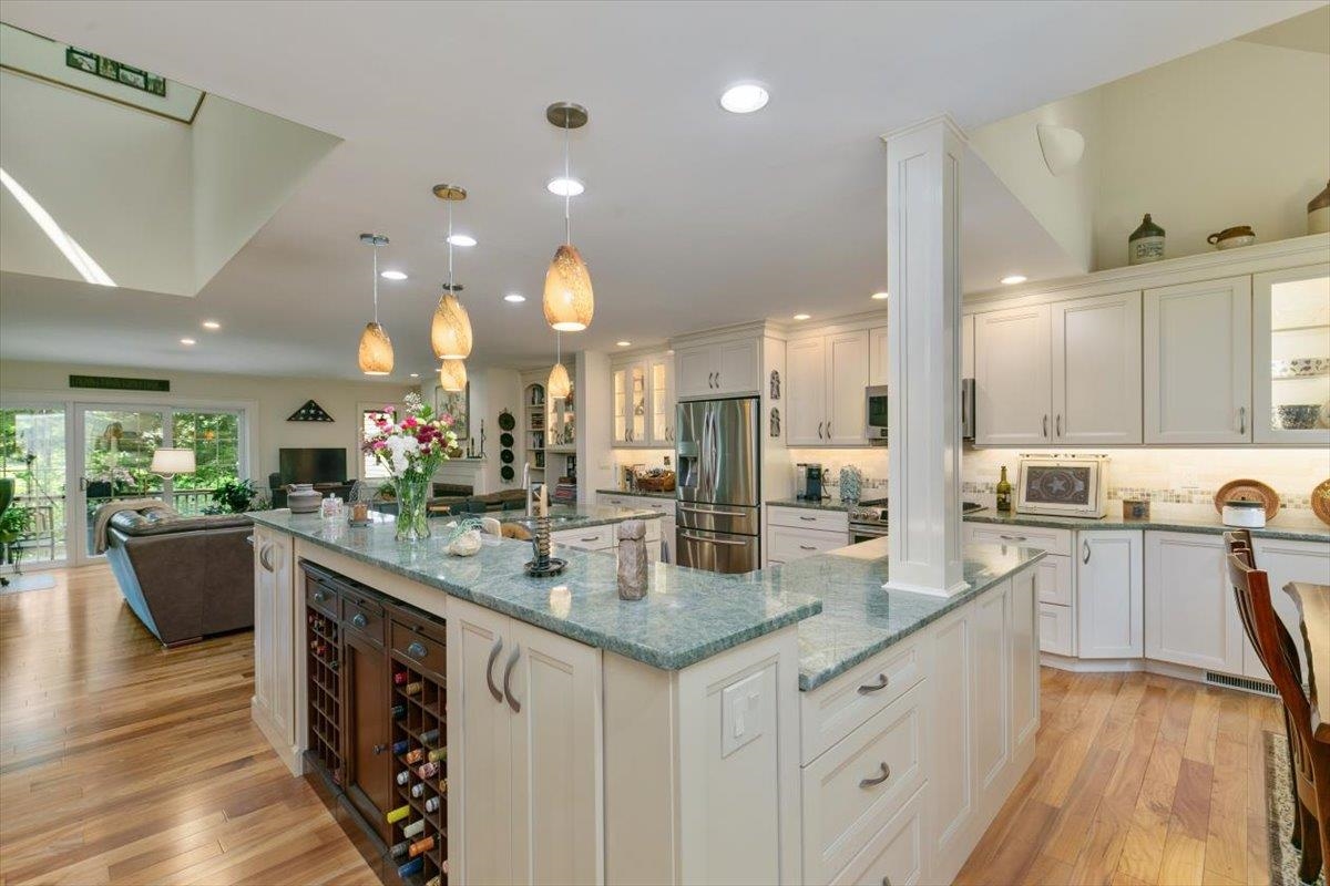 Photo of 68 Peninsula Drive Stratham NH 03885